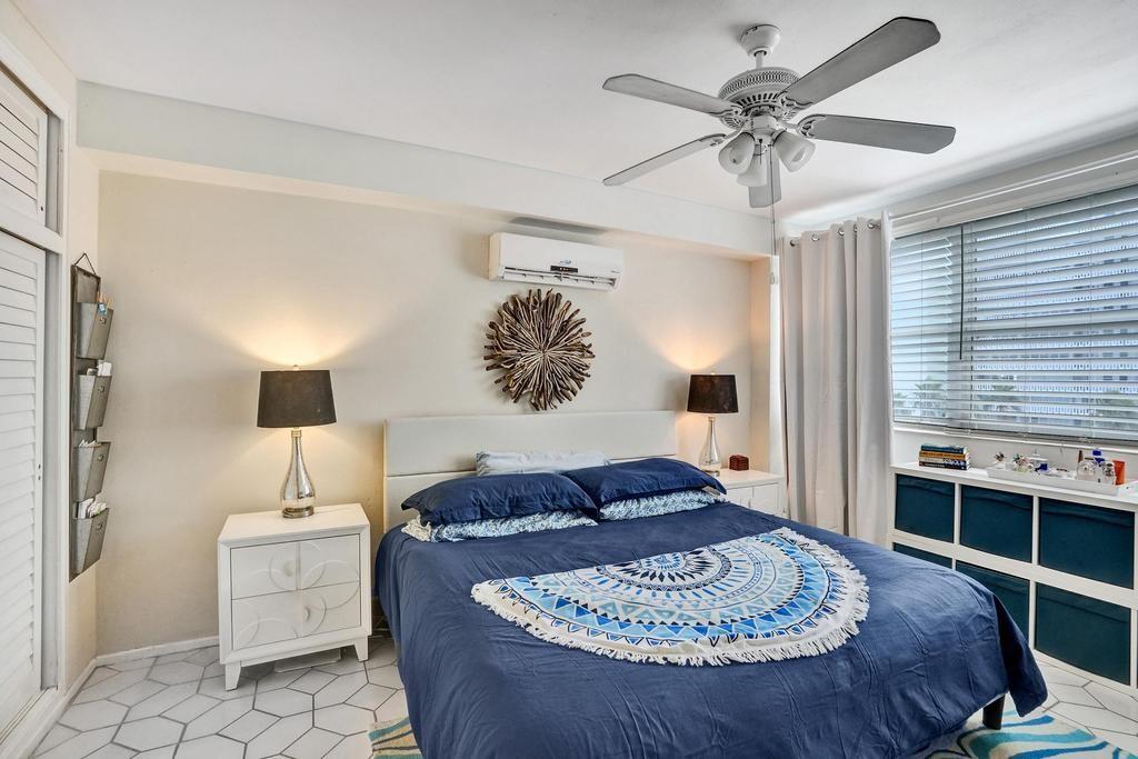 1920 S Ocean Dr 504 Property Photo 17
