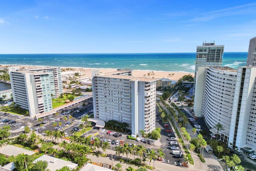 1920 S Ocean Dr 504 Property Photo 34