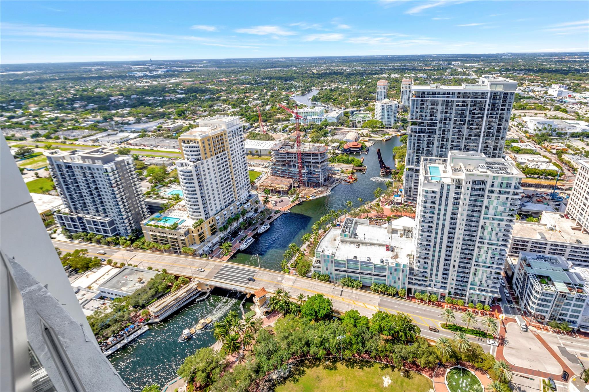 100 E Las Olas Blvd Ph 4603 Property Photo 42