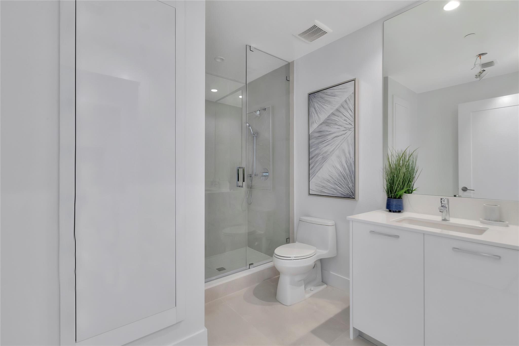 100 E Las Olas Blvd Ph 4603 Property Photo 67