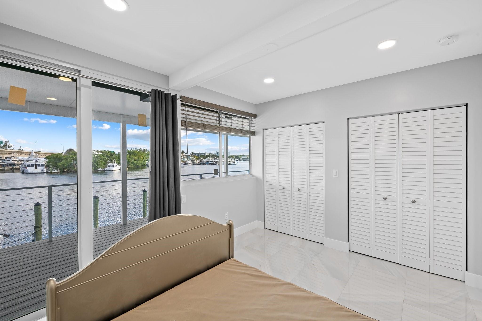 2171 Sw 23rd Ave Property Photo 7