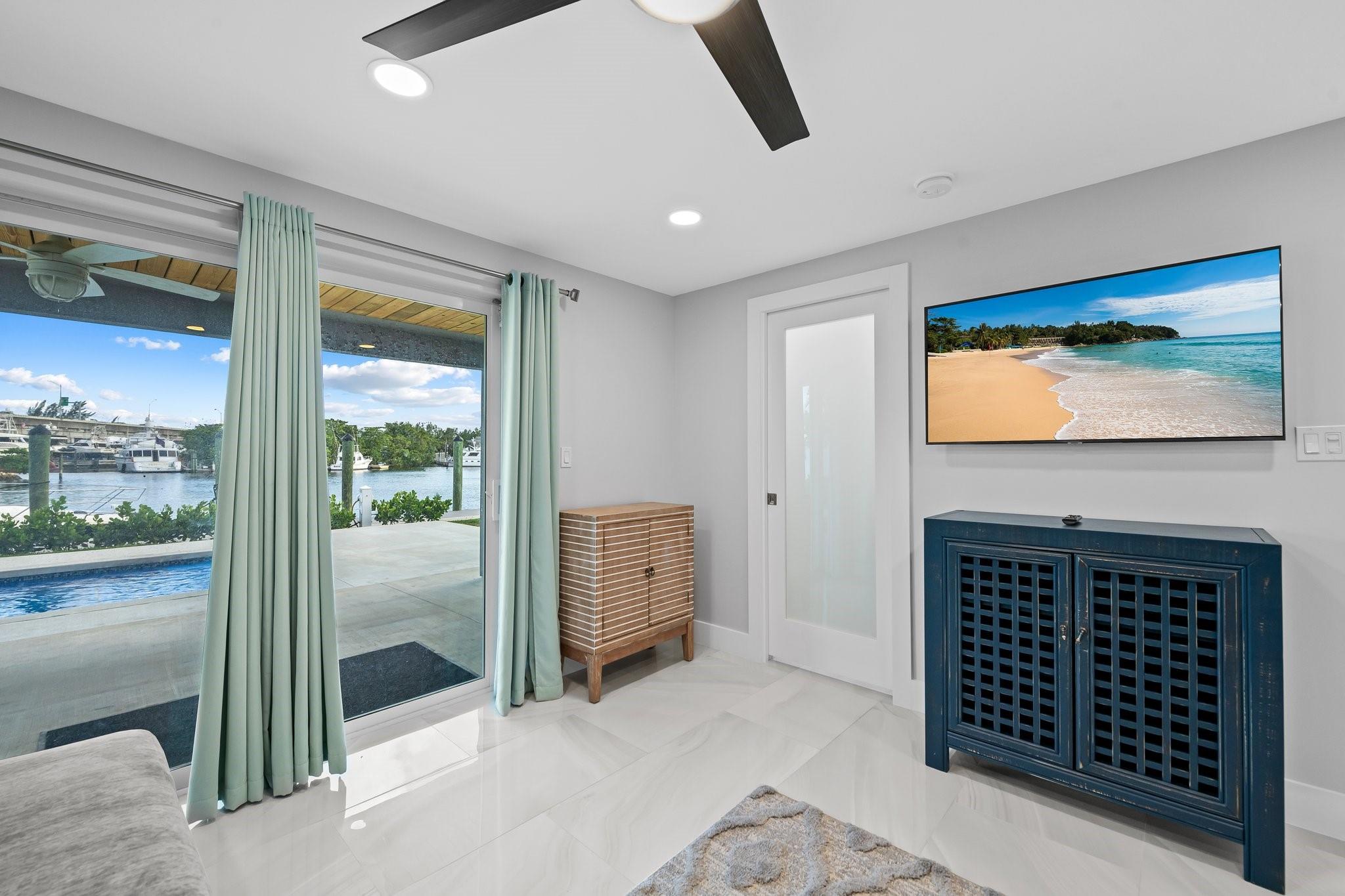 2171 Sw 23rd Ave Property Photo 8