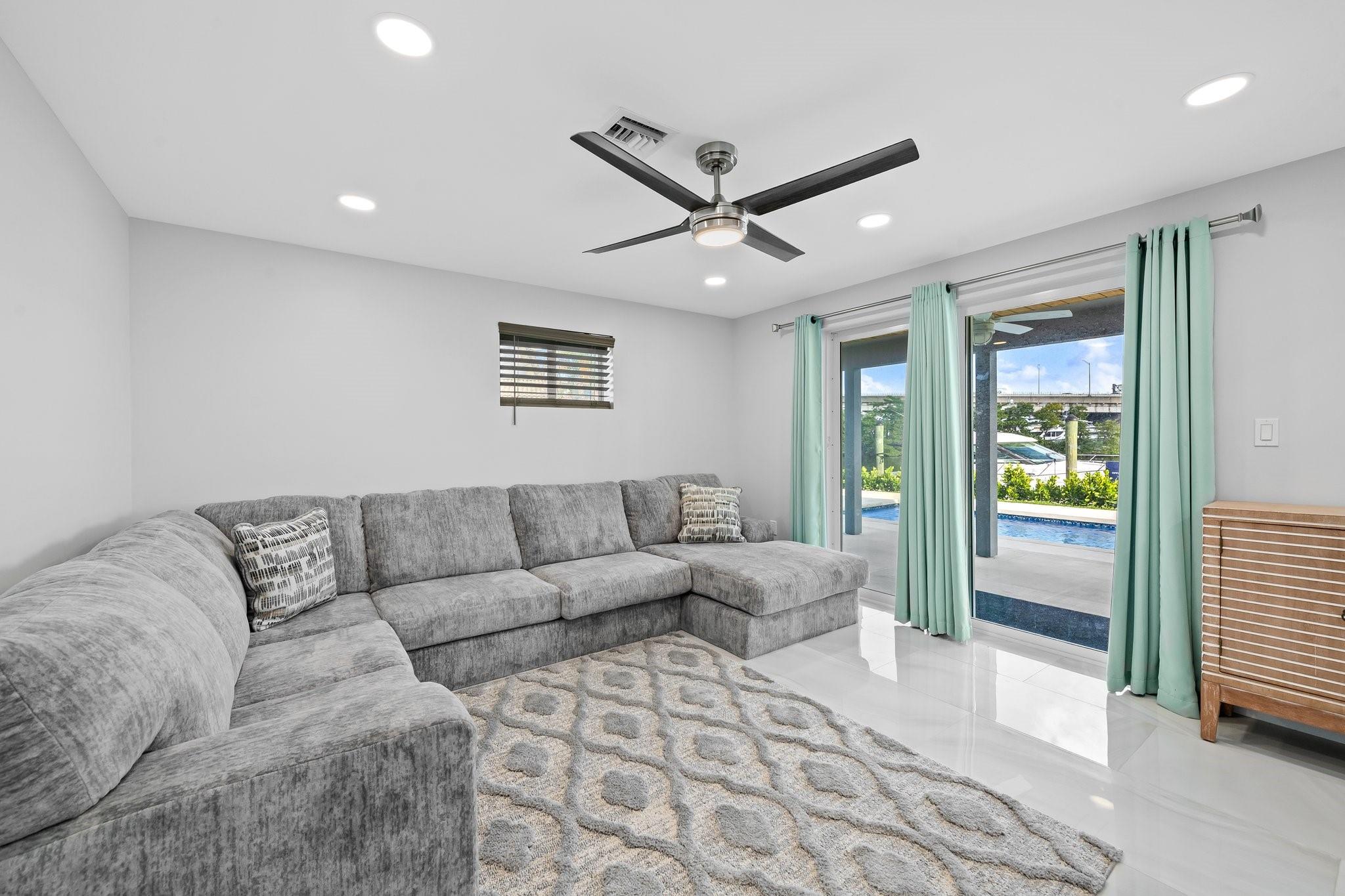 2171 Sw 23rd Ave Property Photo 34