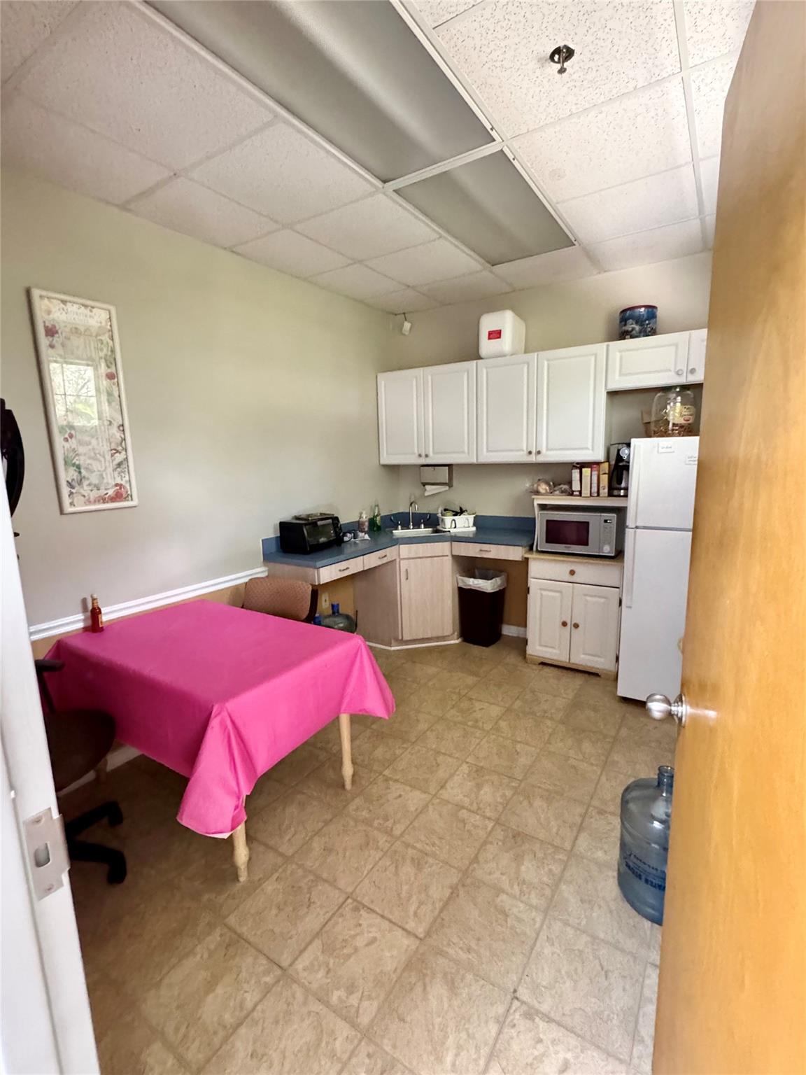 2401 Frist Blvd 1-2 Property Photo 5