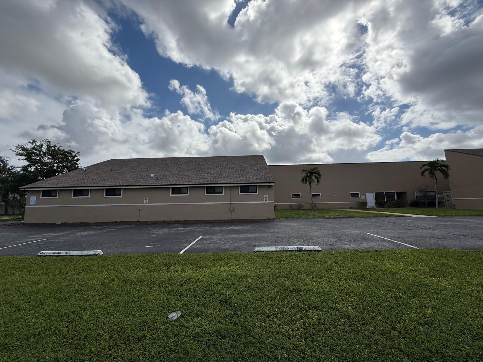 5648 W Atlantic Blvd Property Photo 3