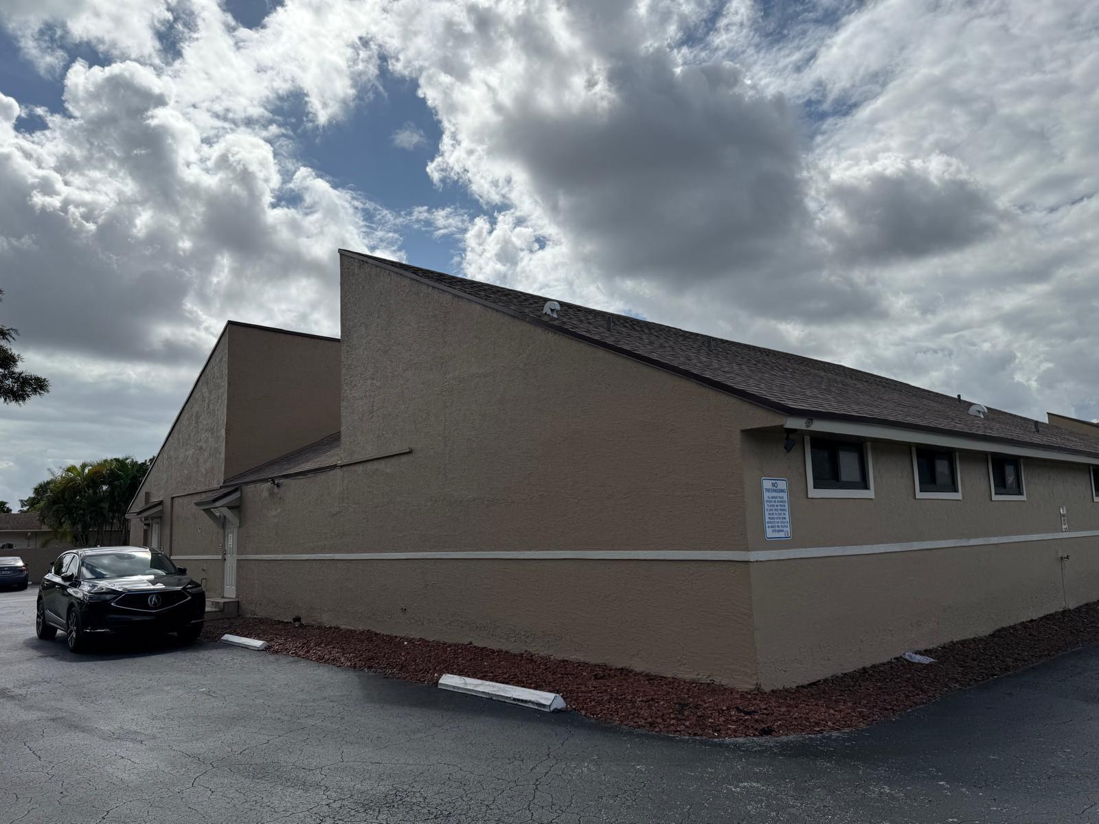 5648 W Atlantic Blvd Property Photo 12