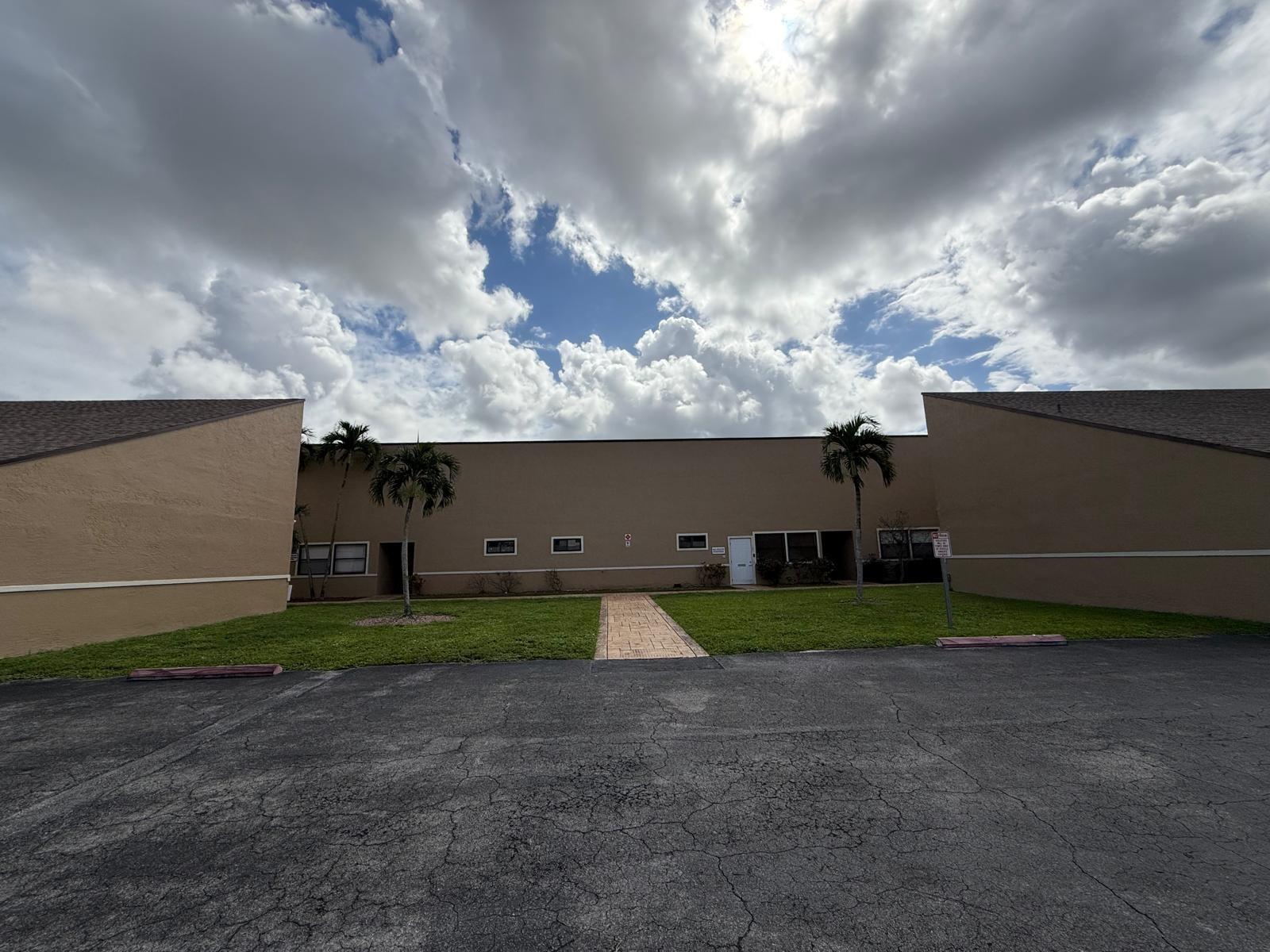 5648 W Atlantic Blvd Property Photo 48