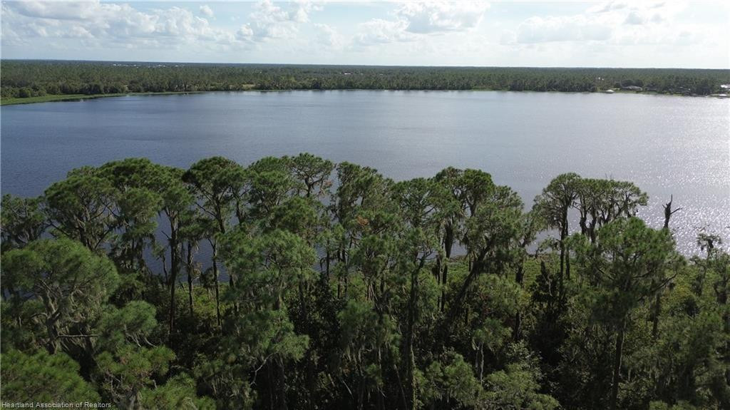 3029 Hawks Landing Circle Property Photo 11