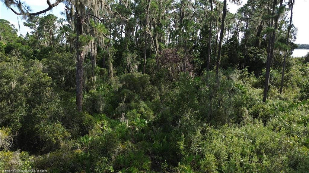 3029 Hawks Landing Circle Property Photo 12