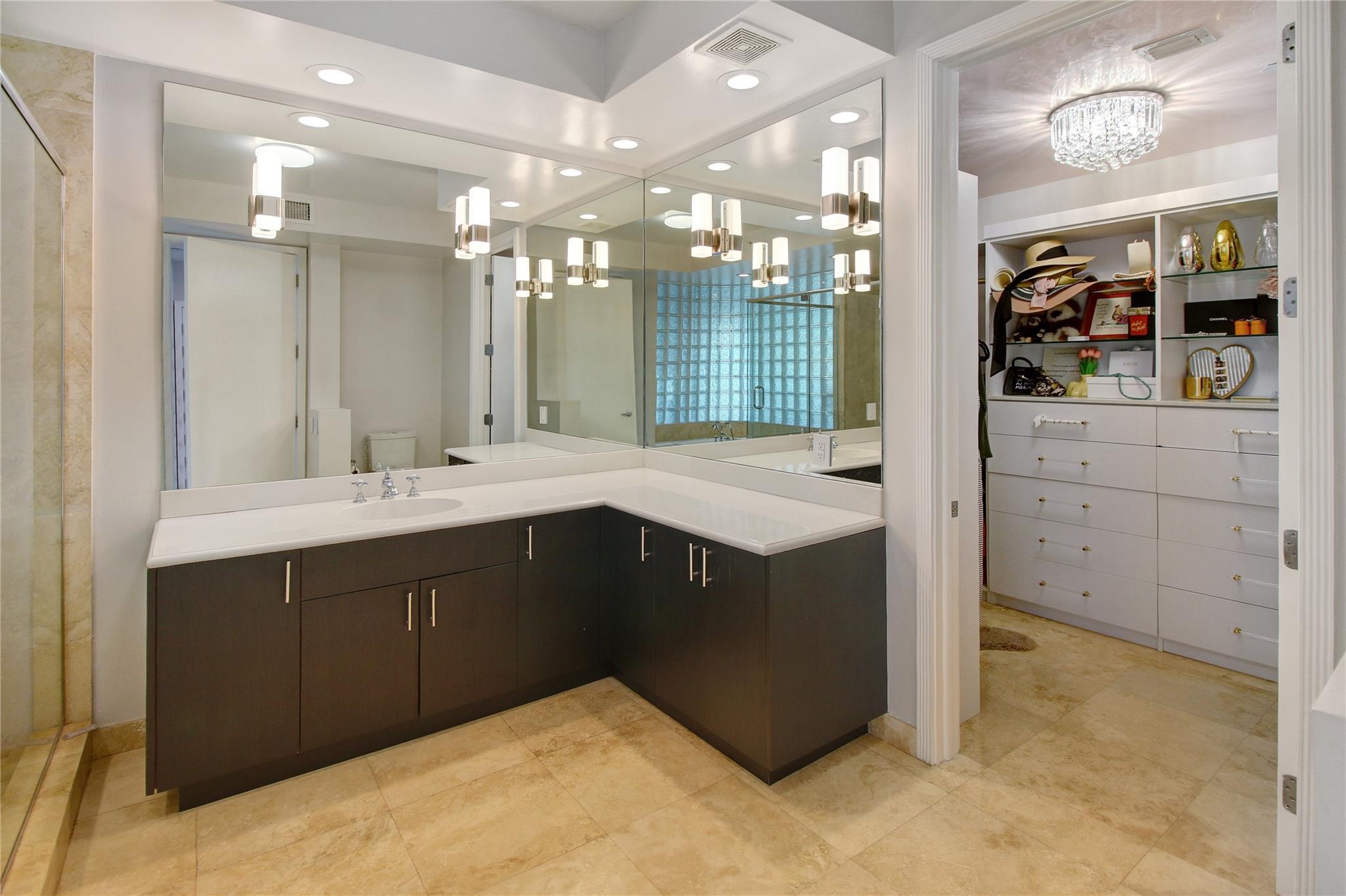 301 Hendricks Isle Penthouse 7 Property Photo 19