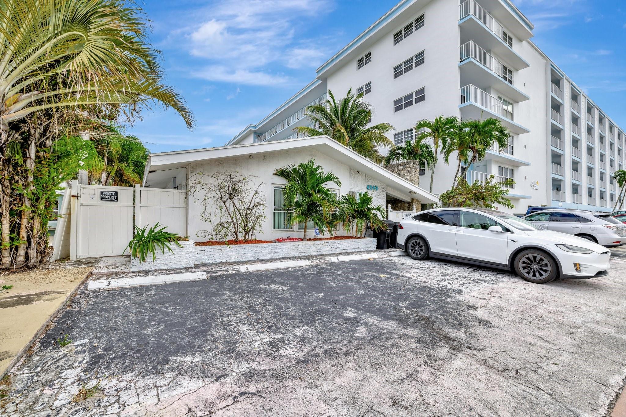 4548 N Ocean Property Photo 2