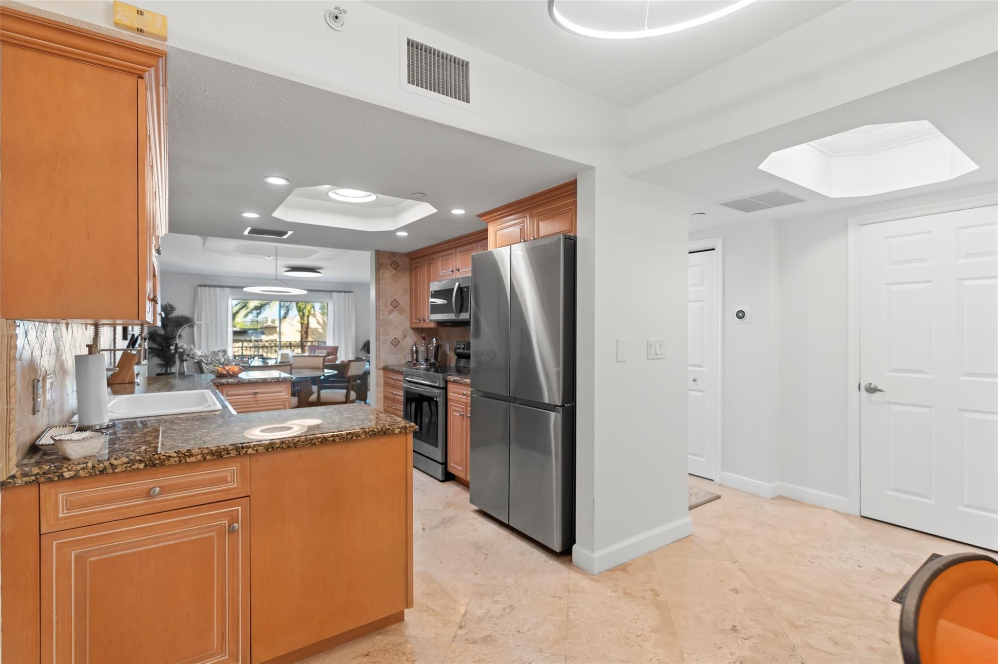 1111 E Las Olas Blvd 413 Property Photo 12