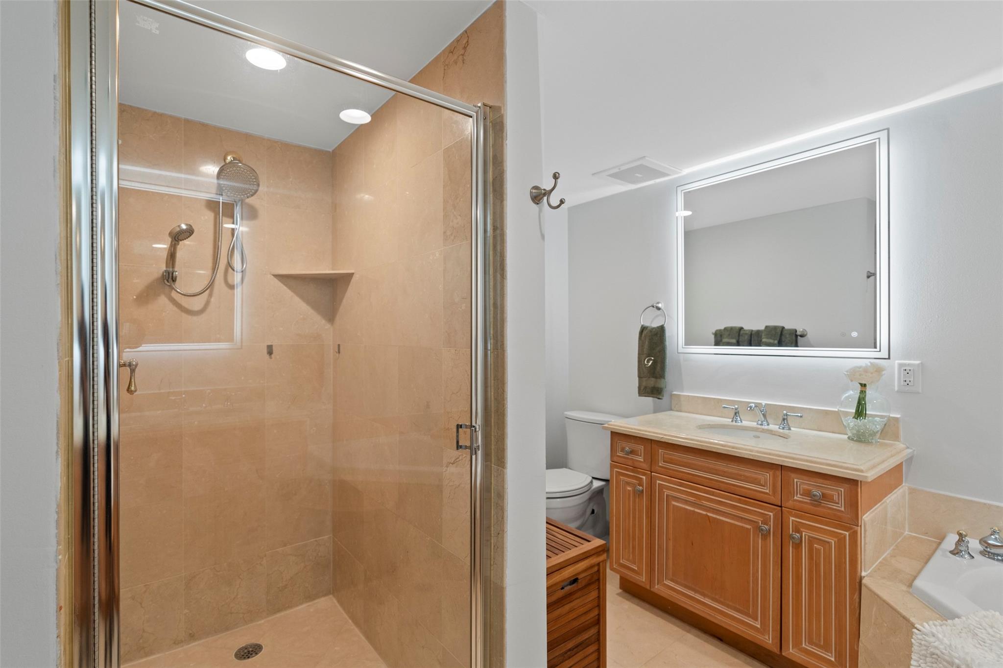 1111 E Las Olas Blvd 413 Property Photo 32