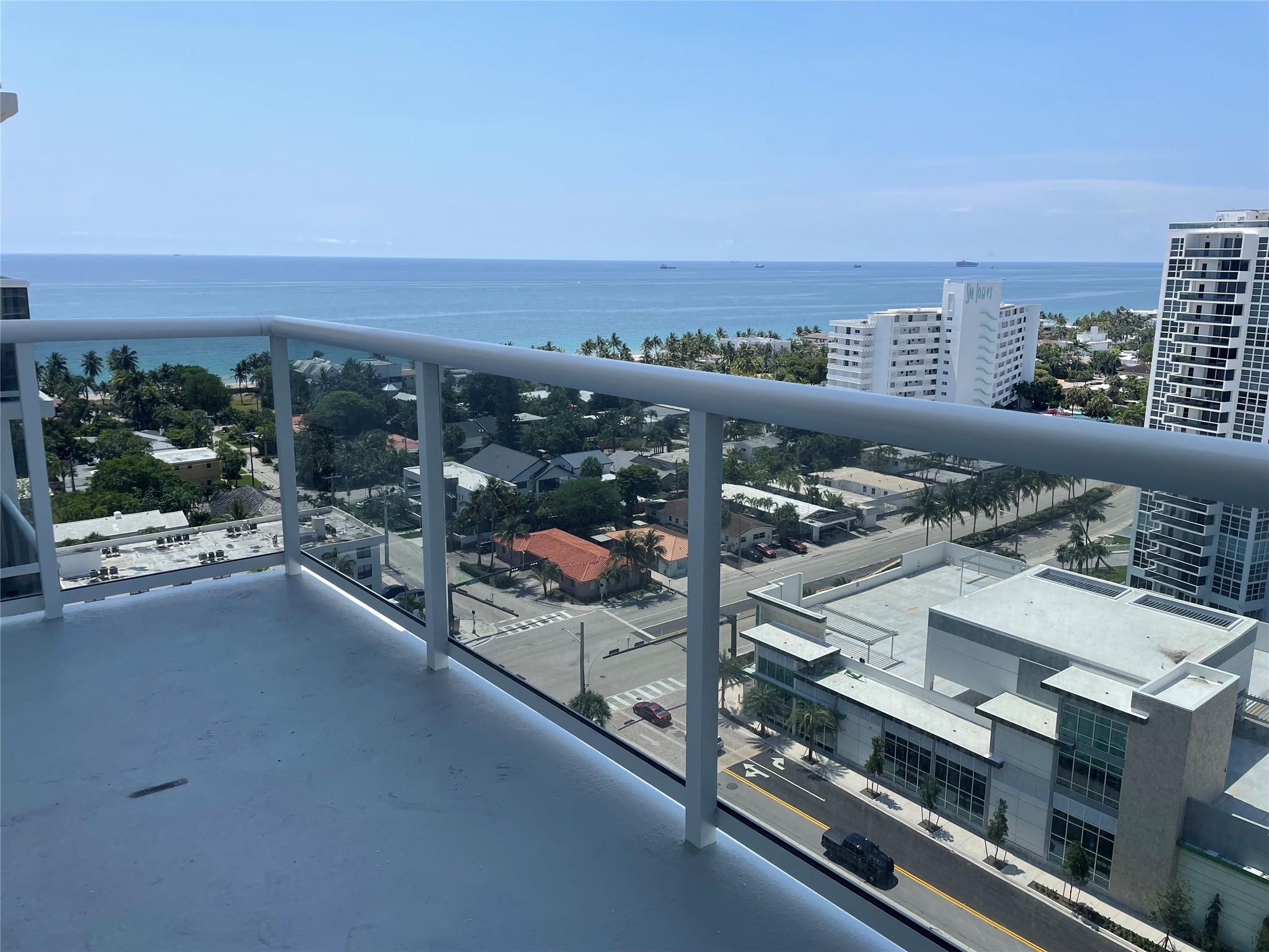 3015 N Ocean Blvd 18J Property Photo 1