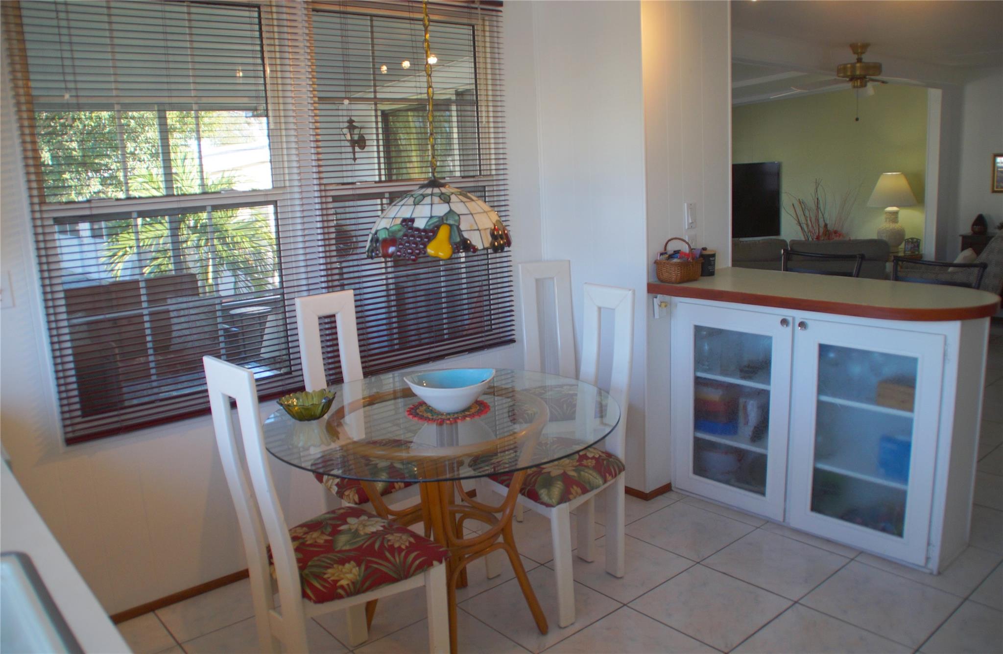 2922 Harbor Ln Property Photo 13