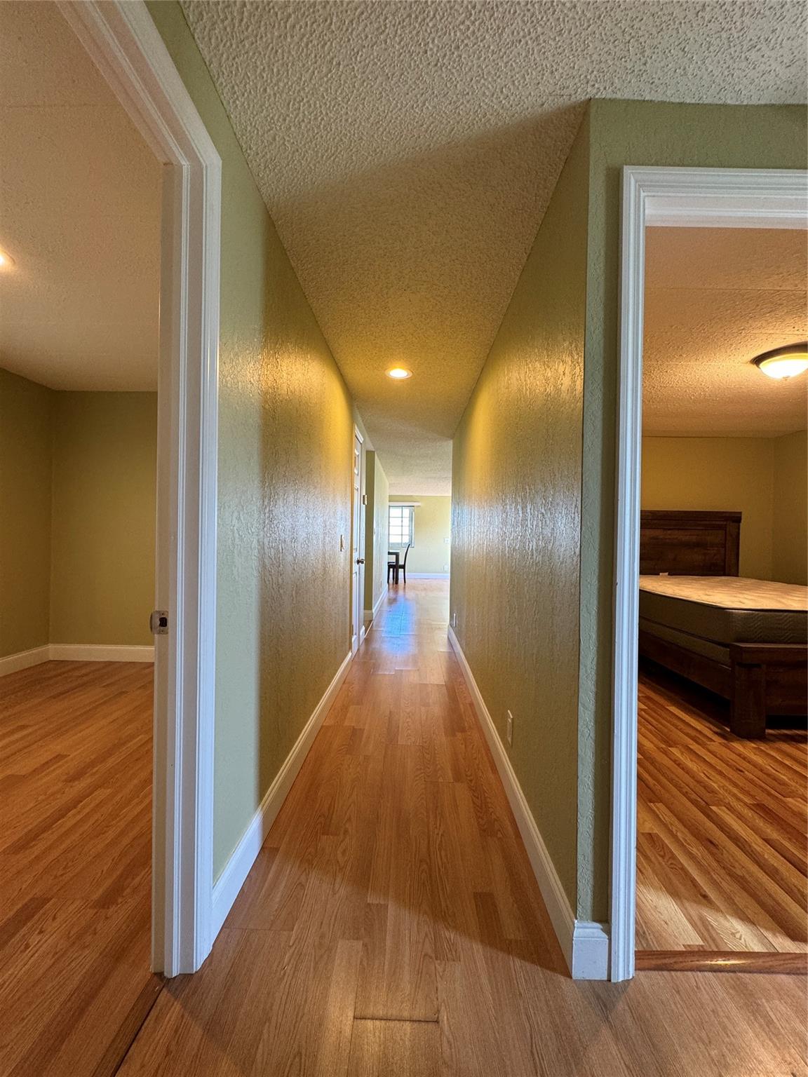3028 Lakeshore Dr Property Photo 18
