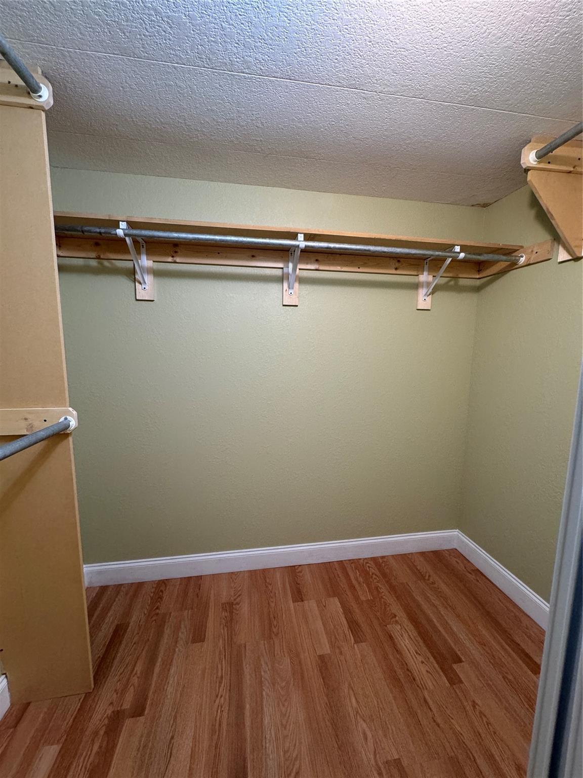 3028 Lakeshore Dr Property Photo 21