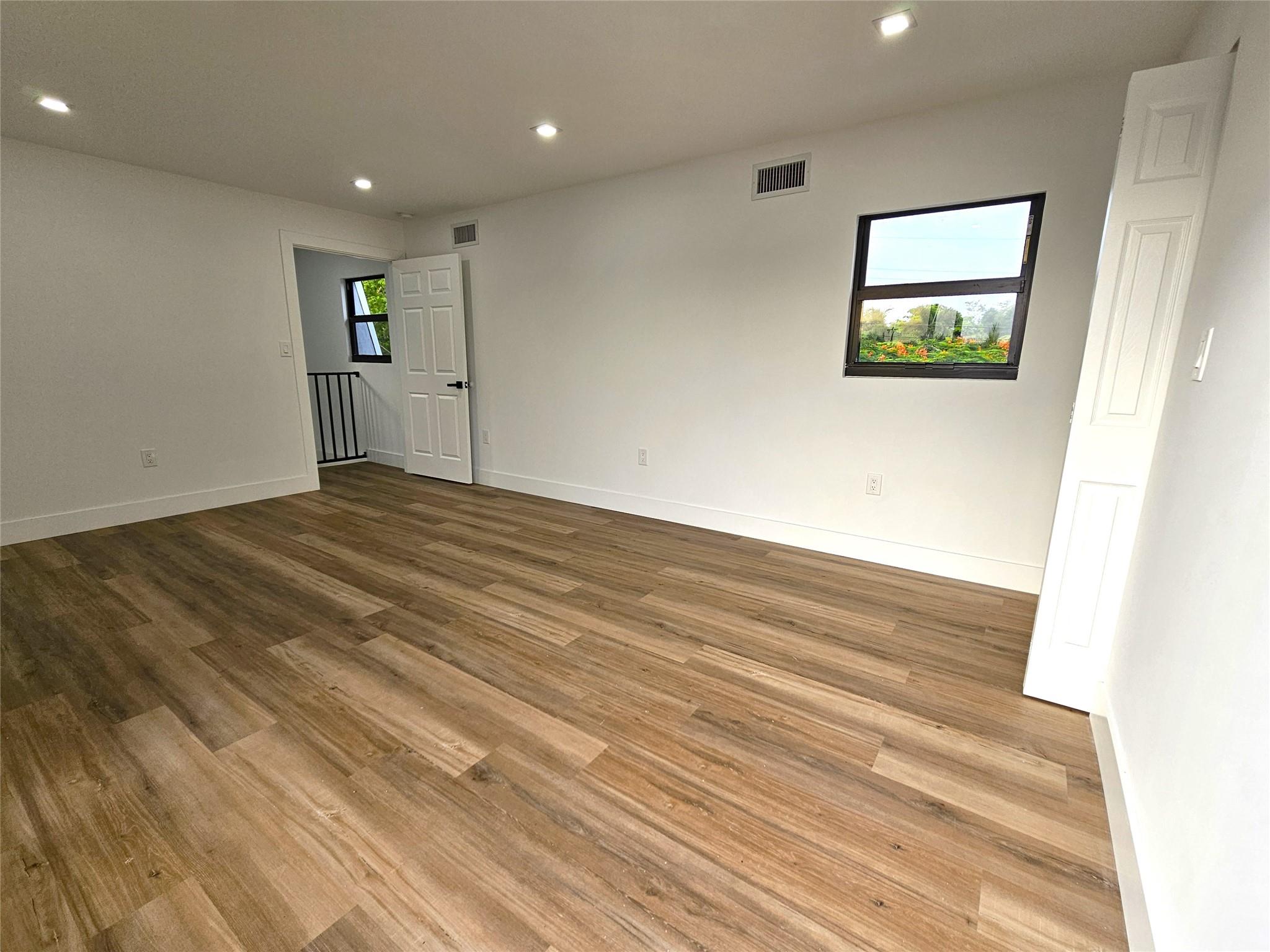 1561 Sw 23rd Ave Property Photo 41