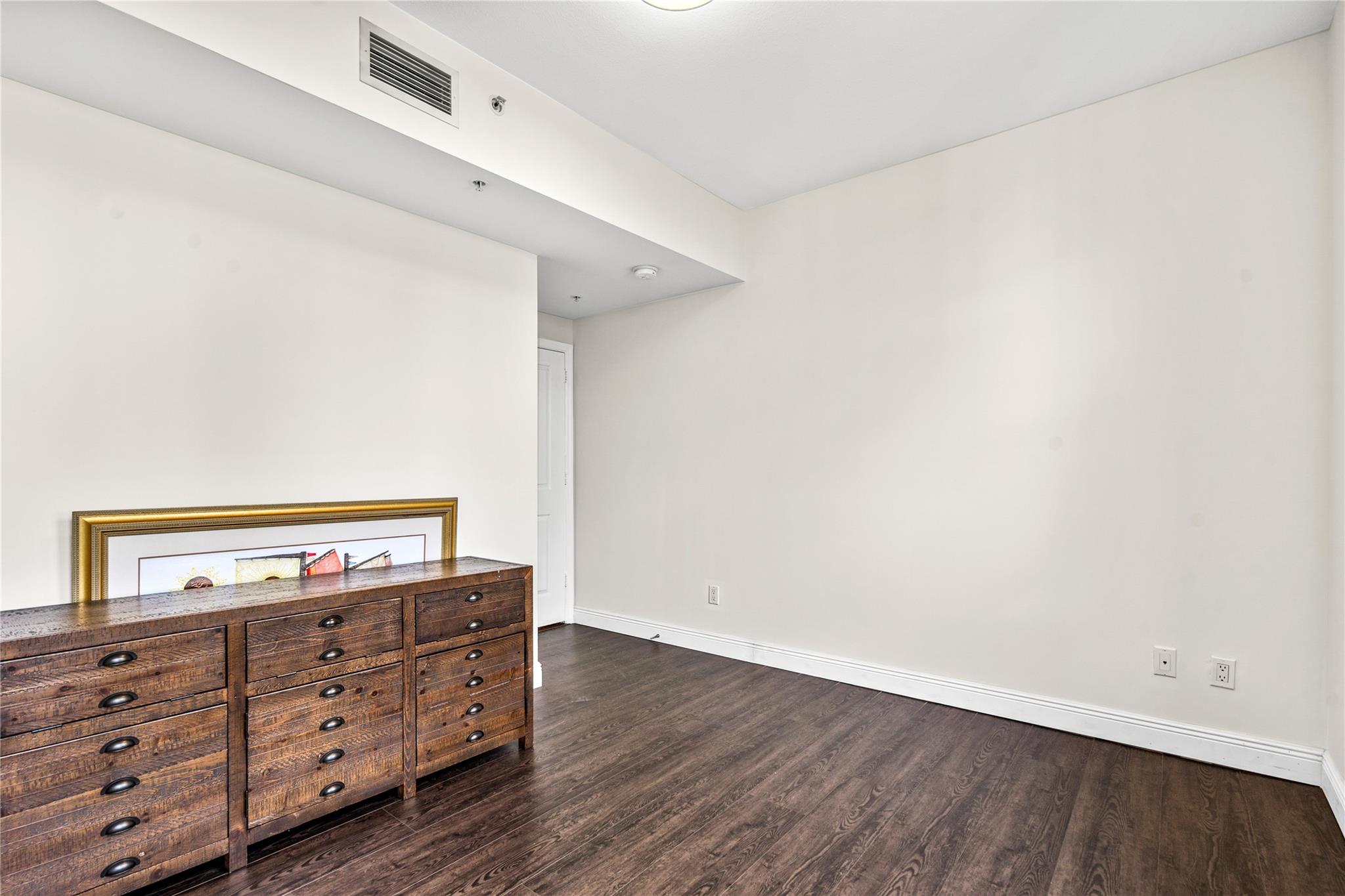 511 Se 5th Ave 1804 Property Photo 22