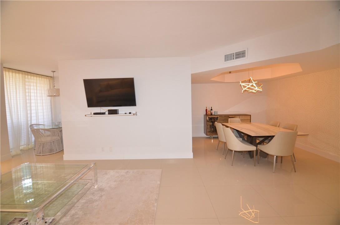 19355 Turnberry Way 7-l Property Photo 26