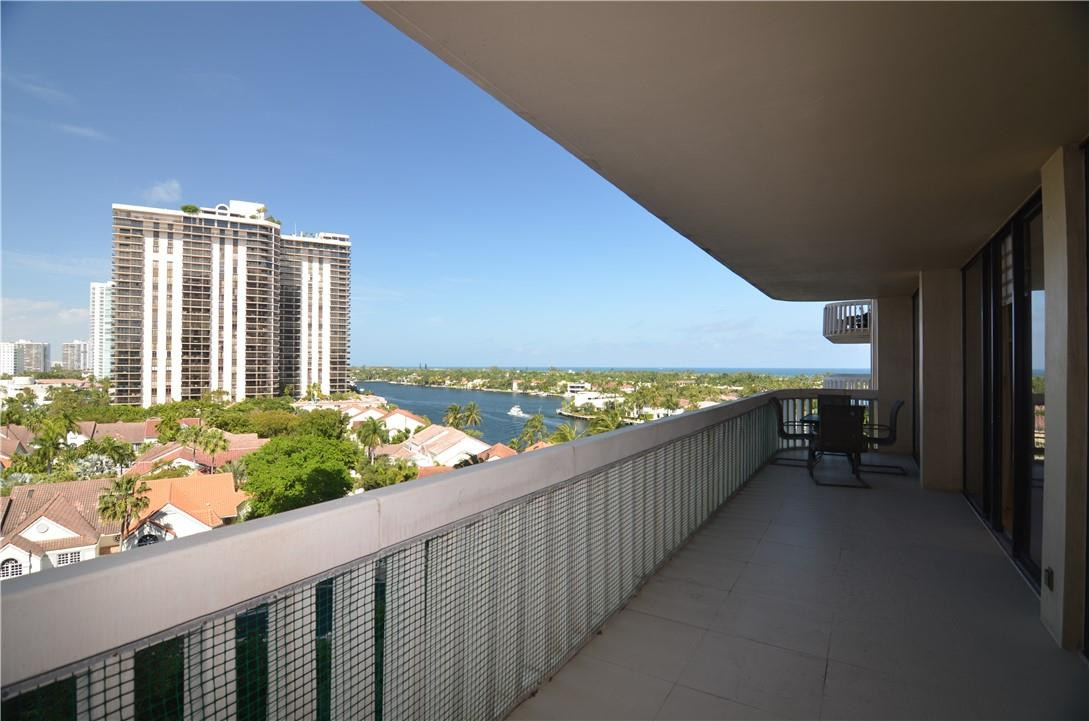 19355 Turnberry Way 7-l Property Photo 32