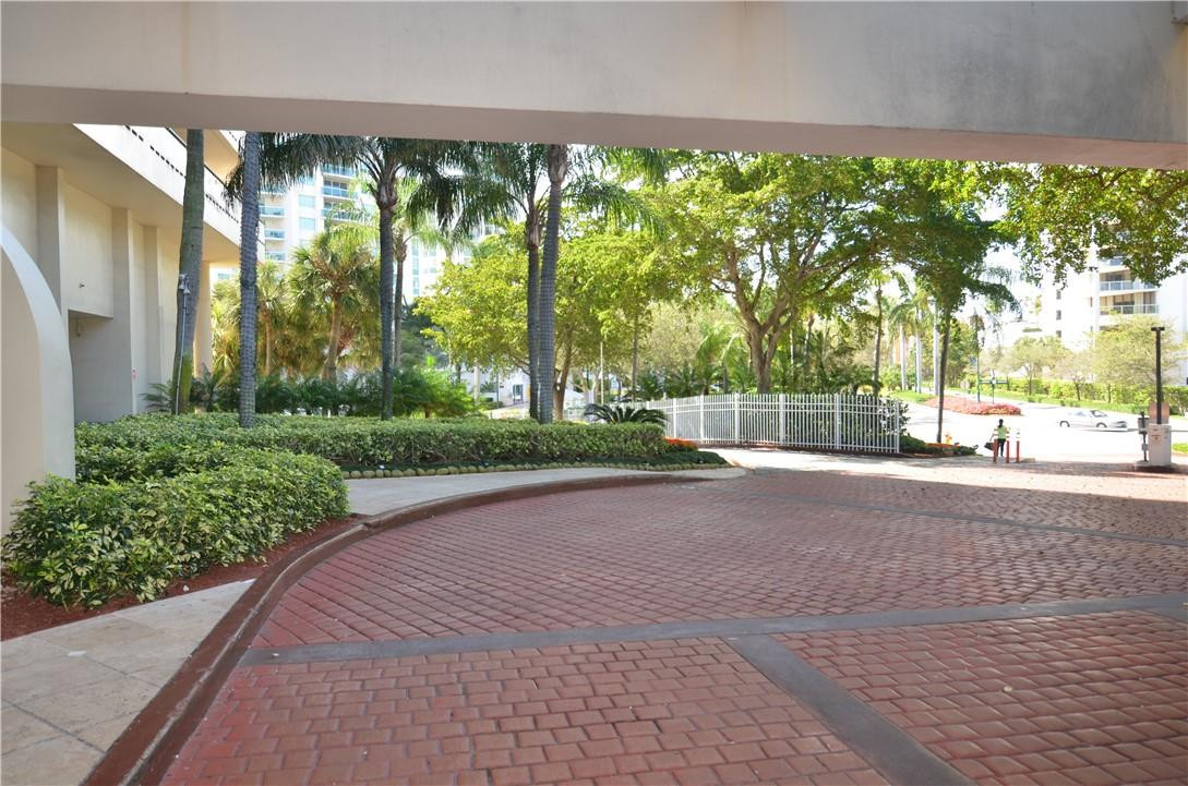 19355 Turnberry Way 7-l Property Photo 36
