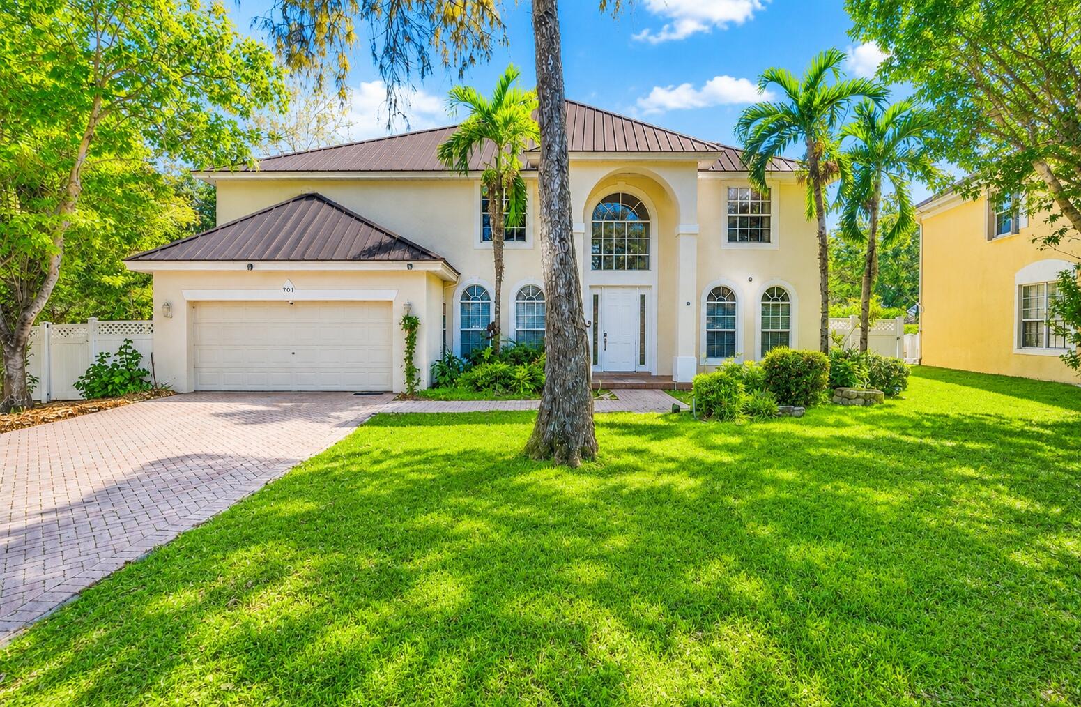 9526 NW 52nd Place