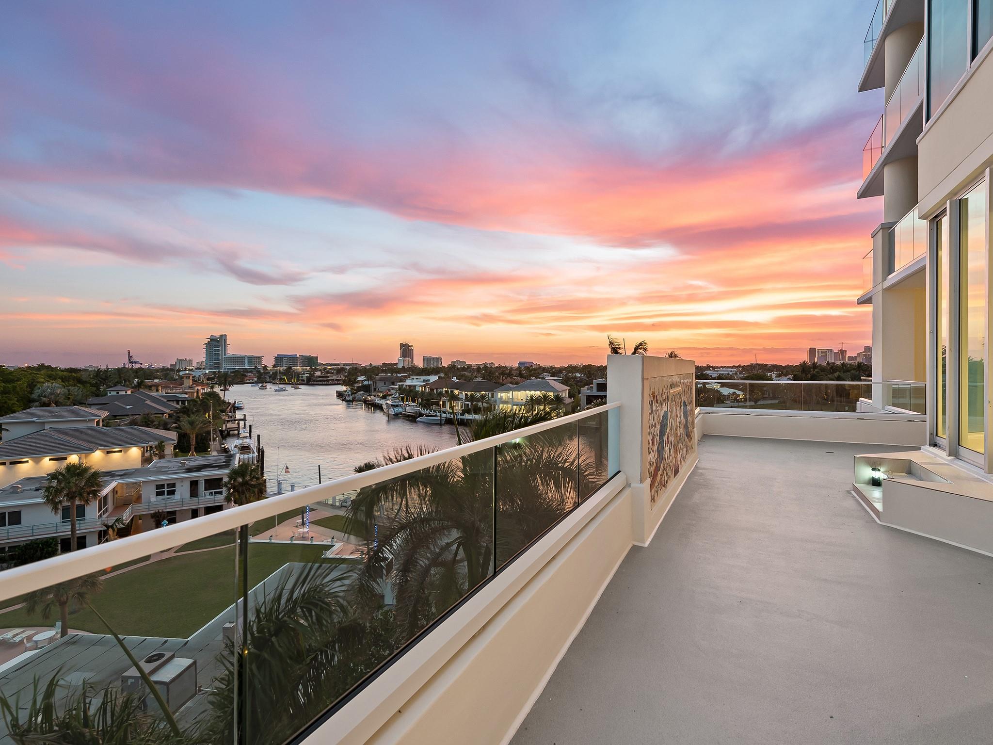 3055 Harbor Dr 603 Property Photo 15