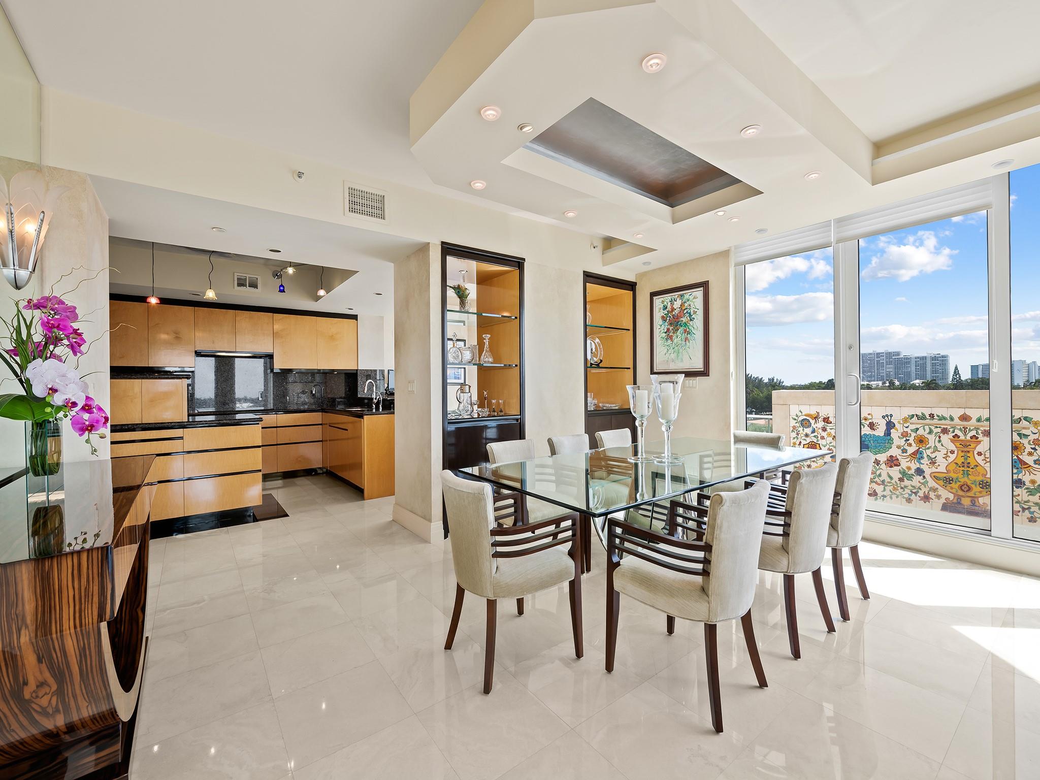 3055 Harbor Dr 603 Property Photo 42