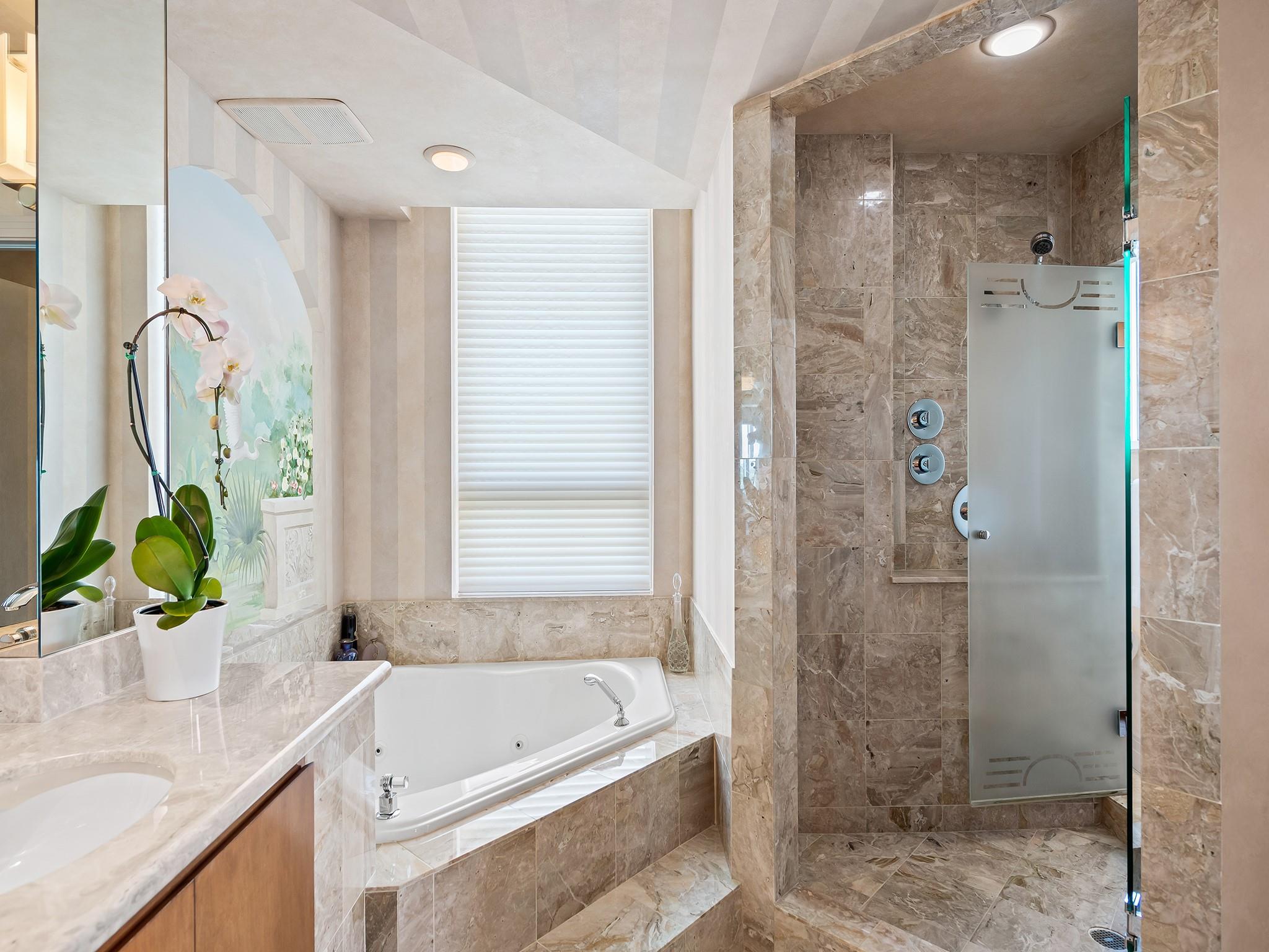 3055 Harbor Dr 603 Property Photo 60