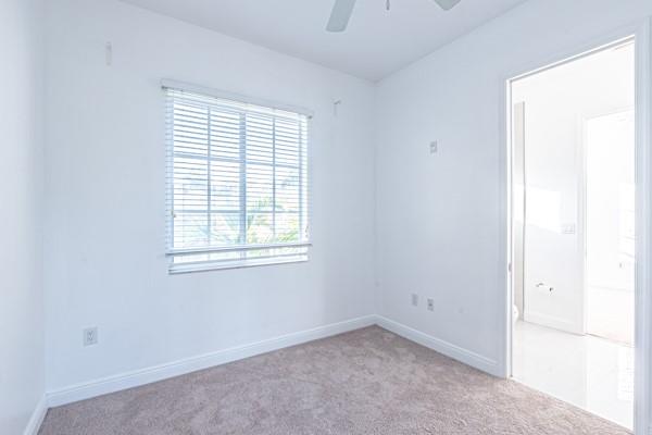 243 Sw 13th Ter 243 Property Photo 33