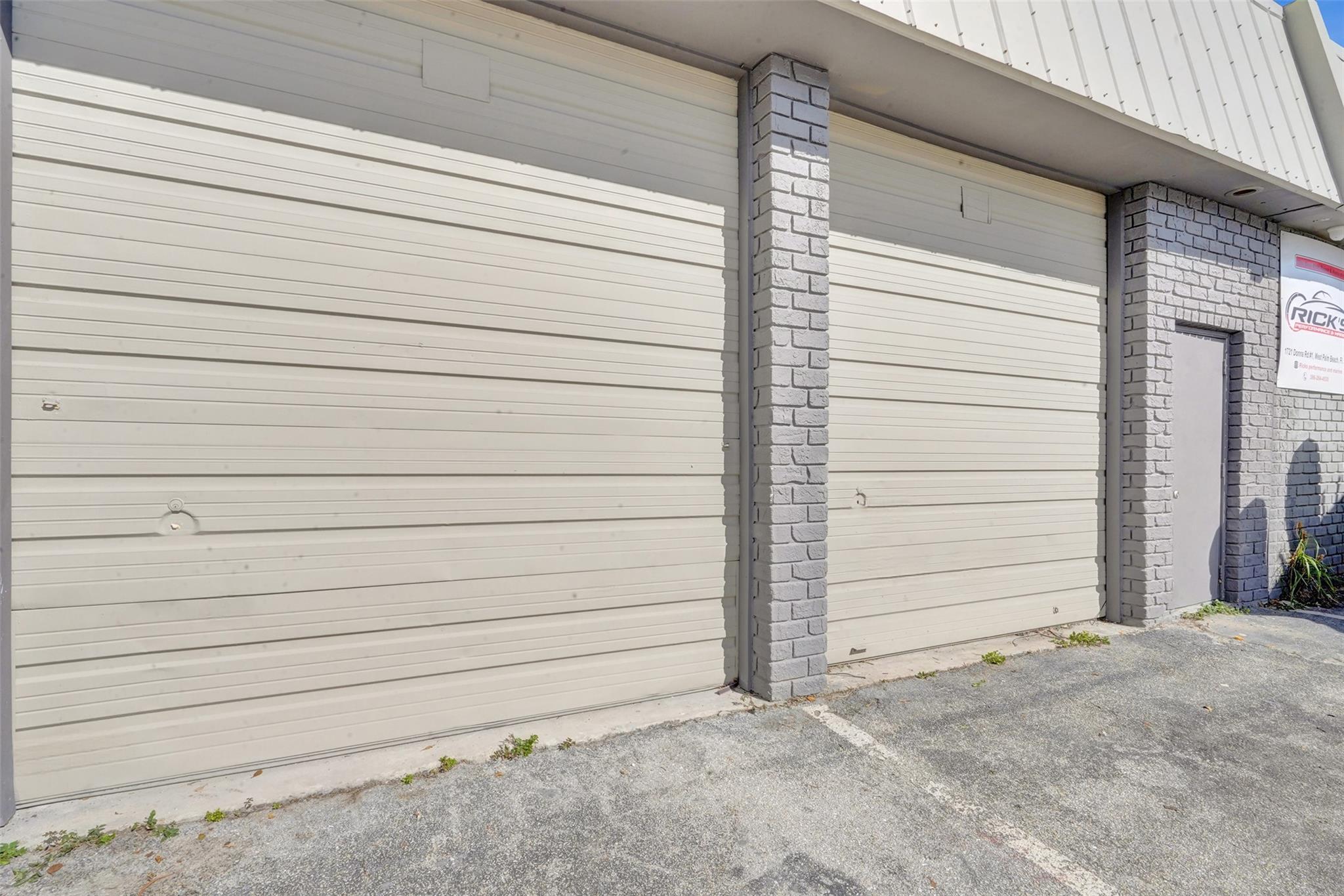 1650 Latham Rd Property Photo 4