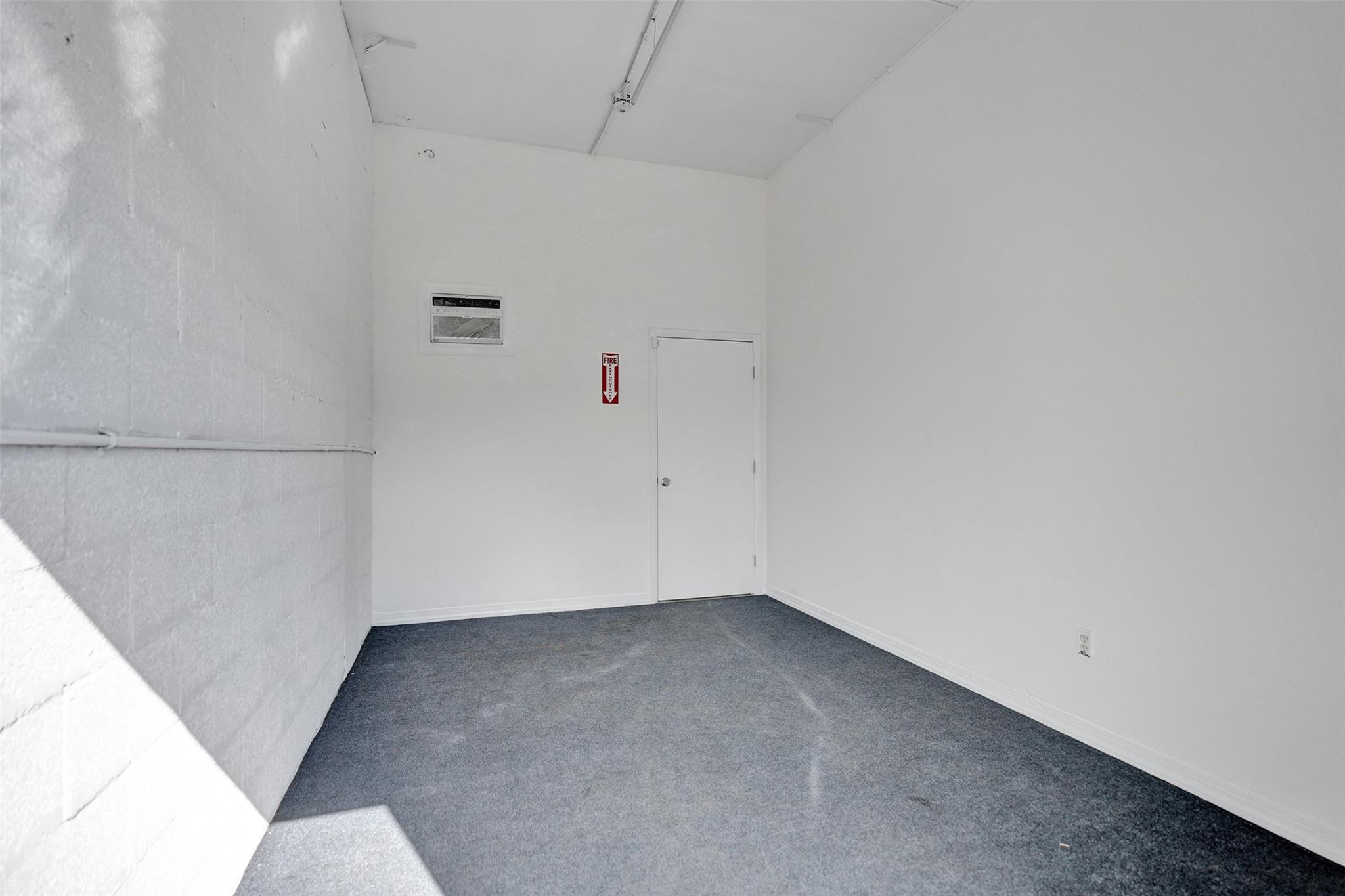 1650 Latham Rd Property Photo 8