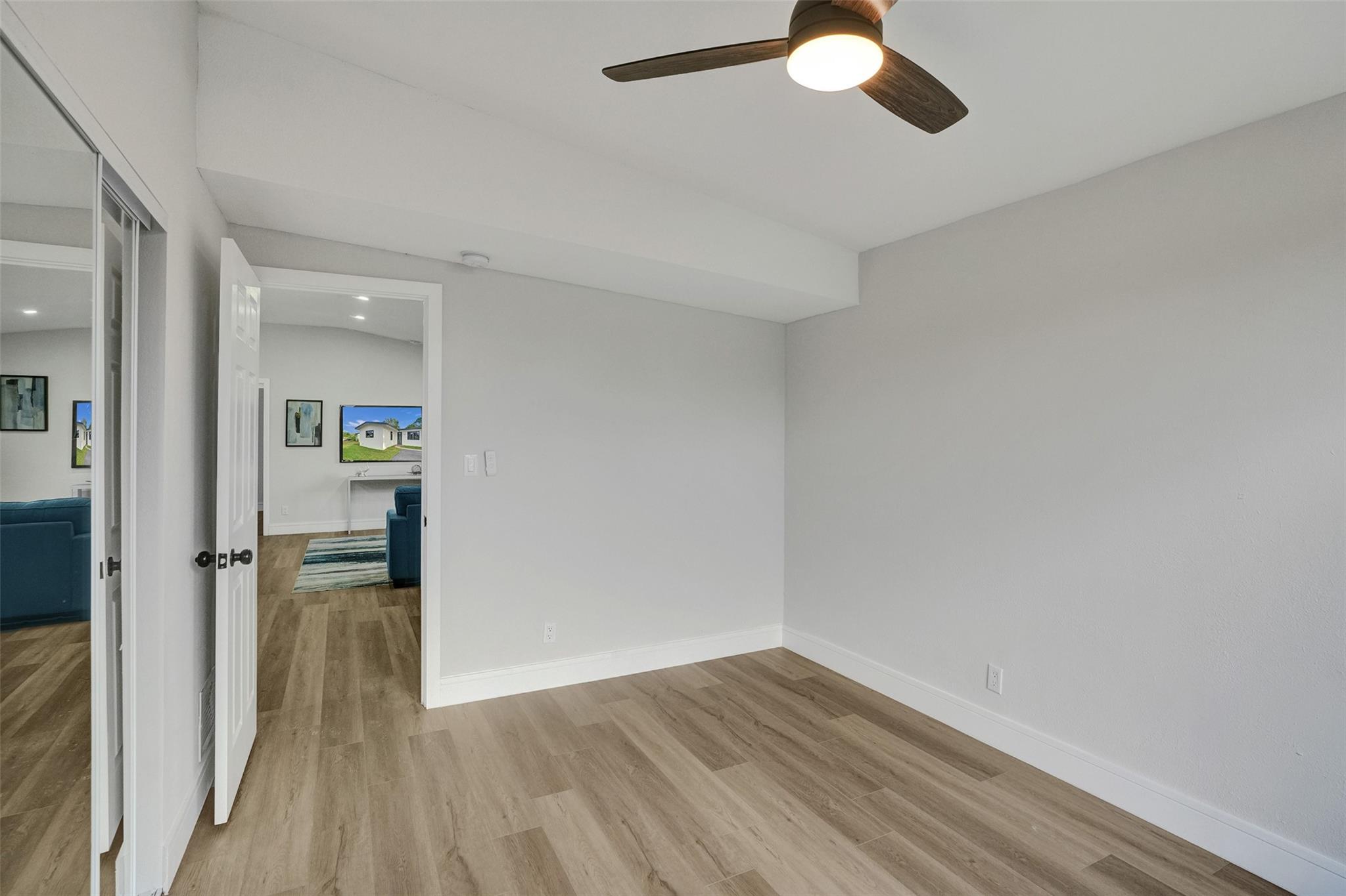 1224 Sw 29th Ter Property Photo 19