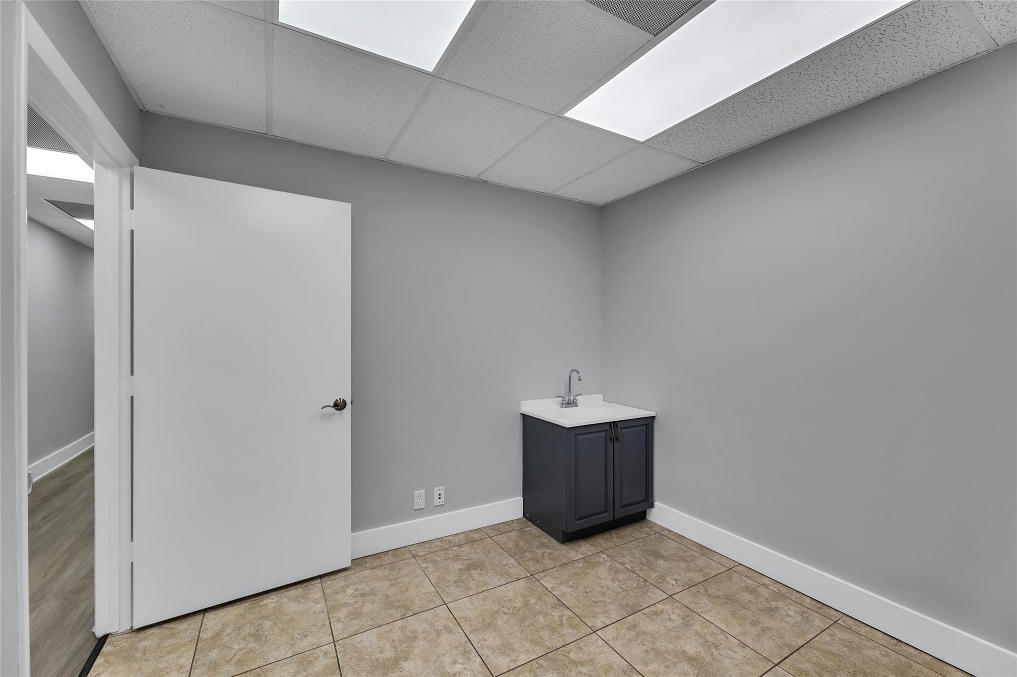 23123 State Road 7 Property Photo 12
