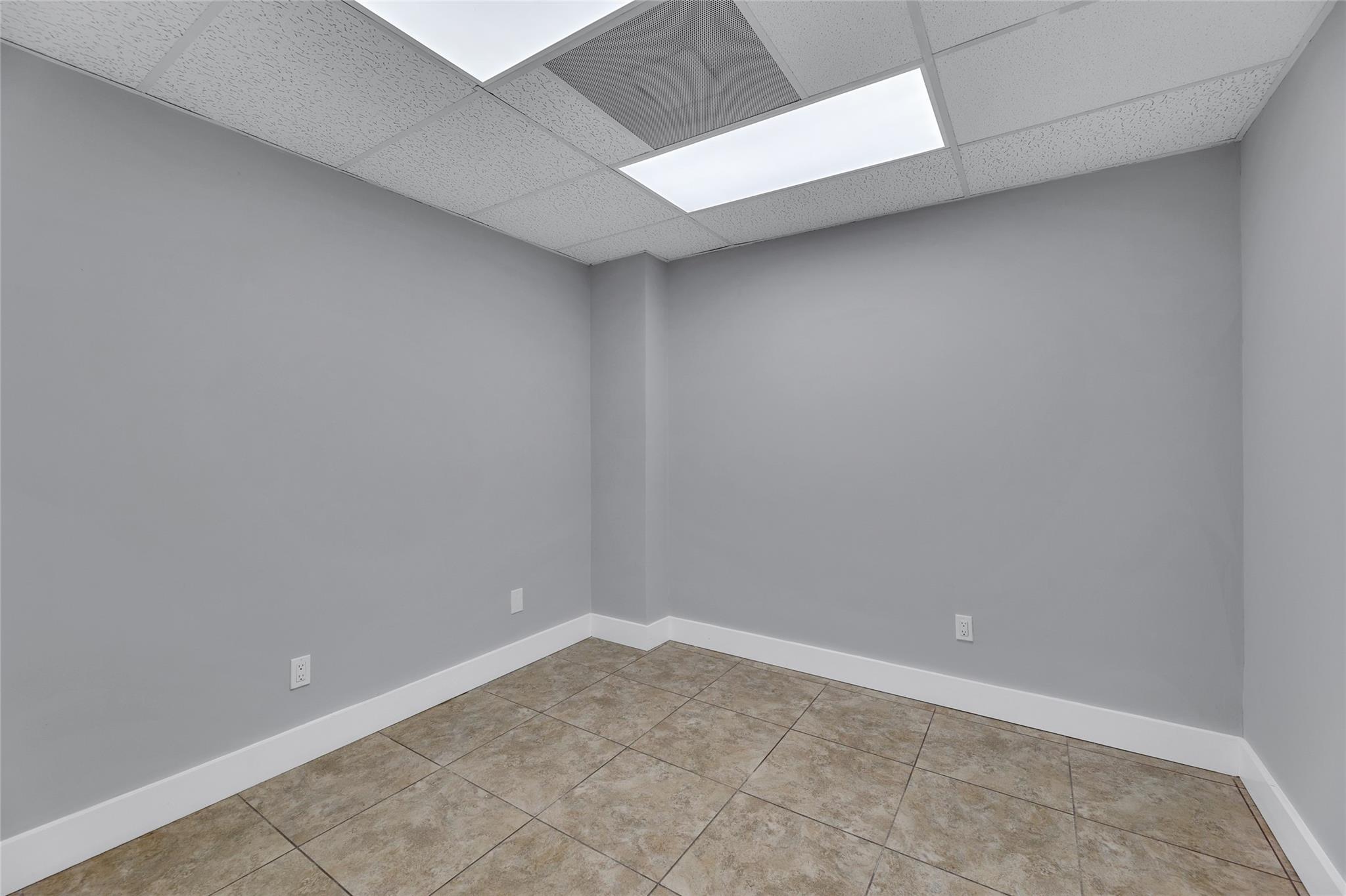 23123 State Road 7 Property Photo 23