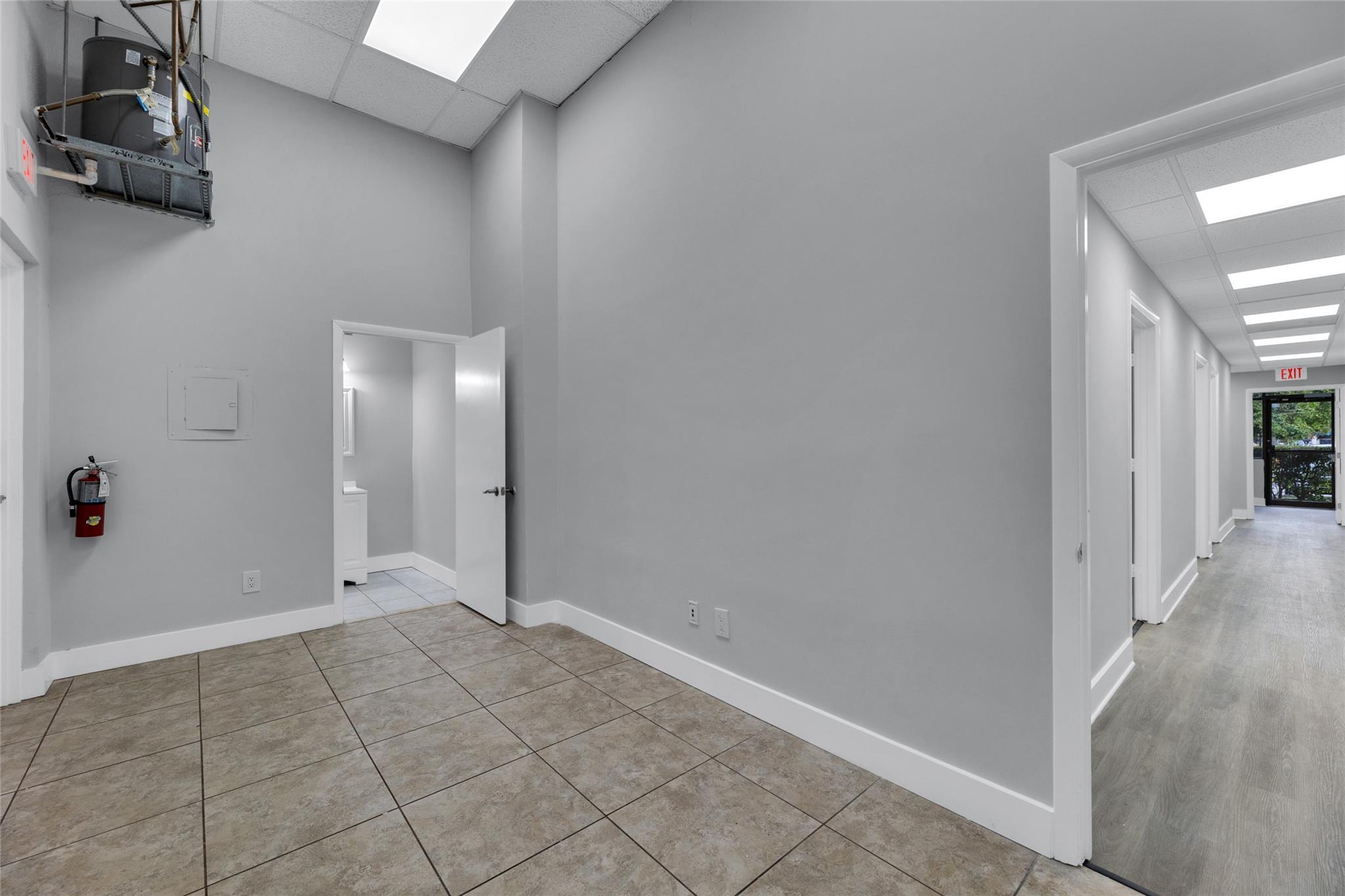23123 State Road 7 Property Photo 32