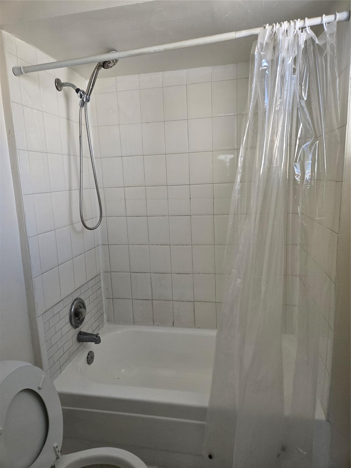 3900 Sw 12th Pl Property Photo 14