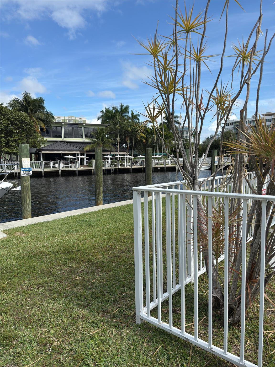601 N Rio Vista Blvd 311 Property Photo 13
