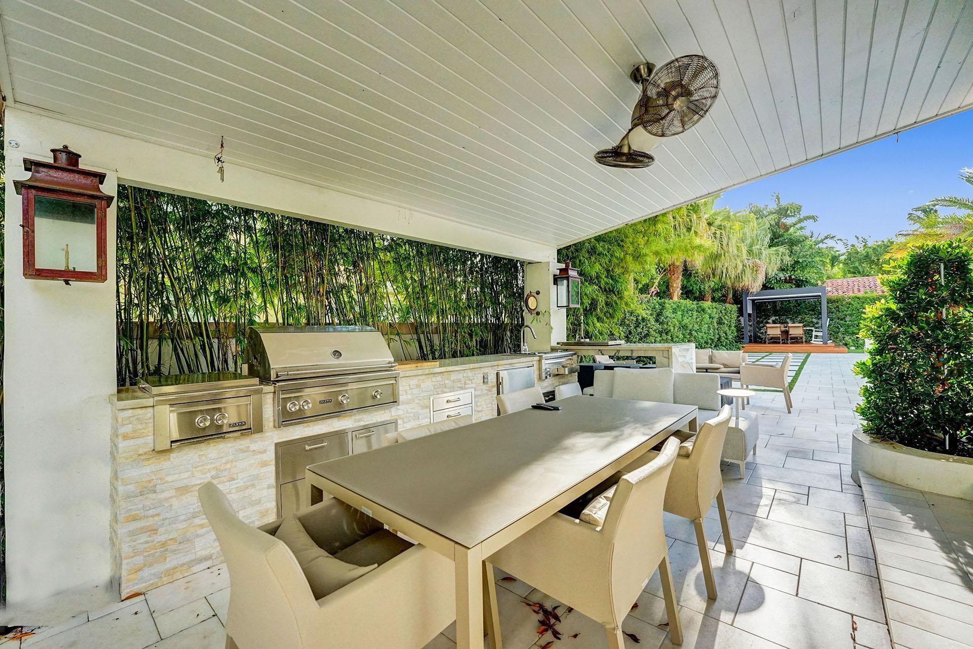 614 Poinciana Property Photo 4