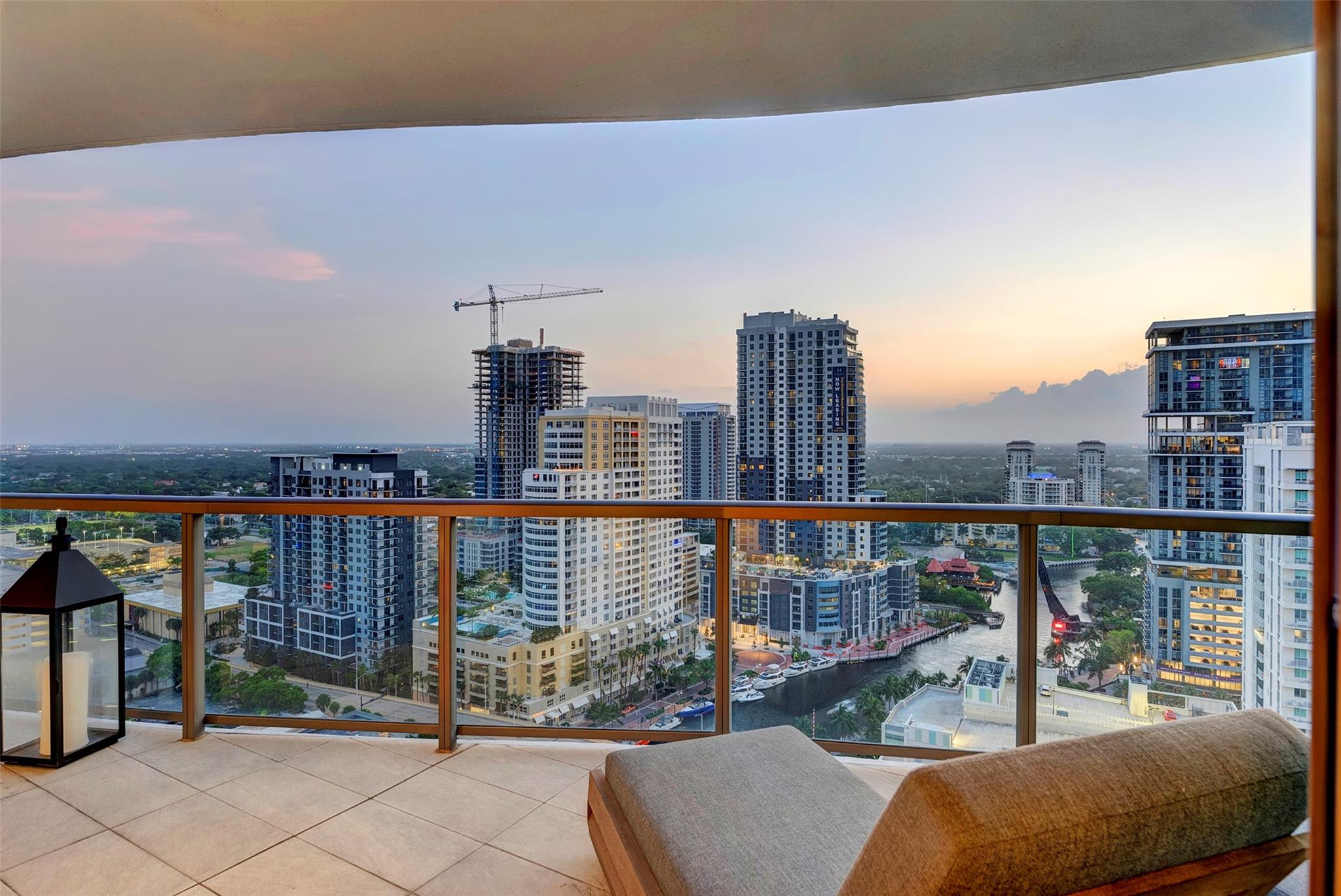 100 E Las Olas Blvd 2504 Property Photo 21