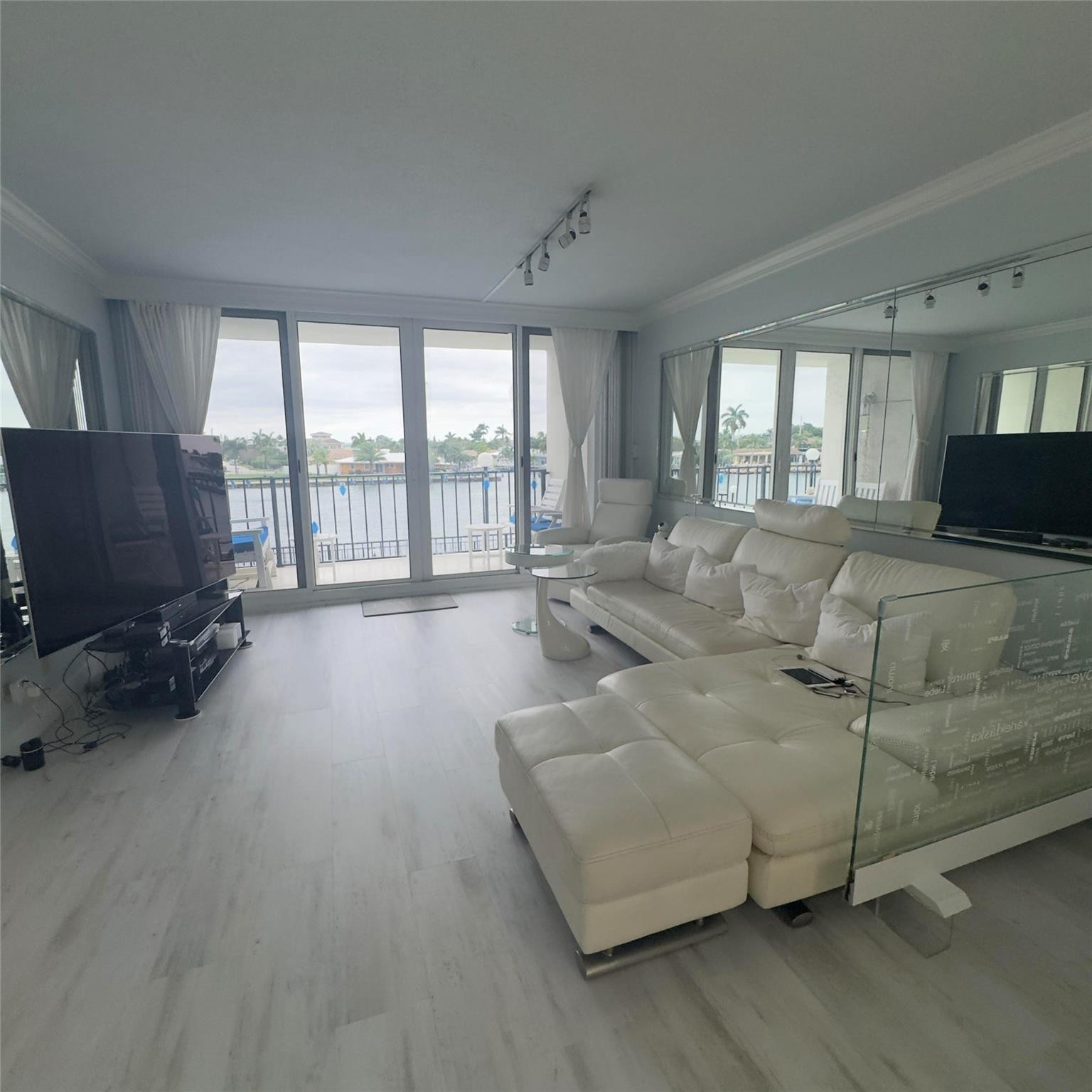 F10478291 Property Photo 18