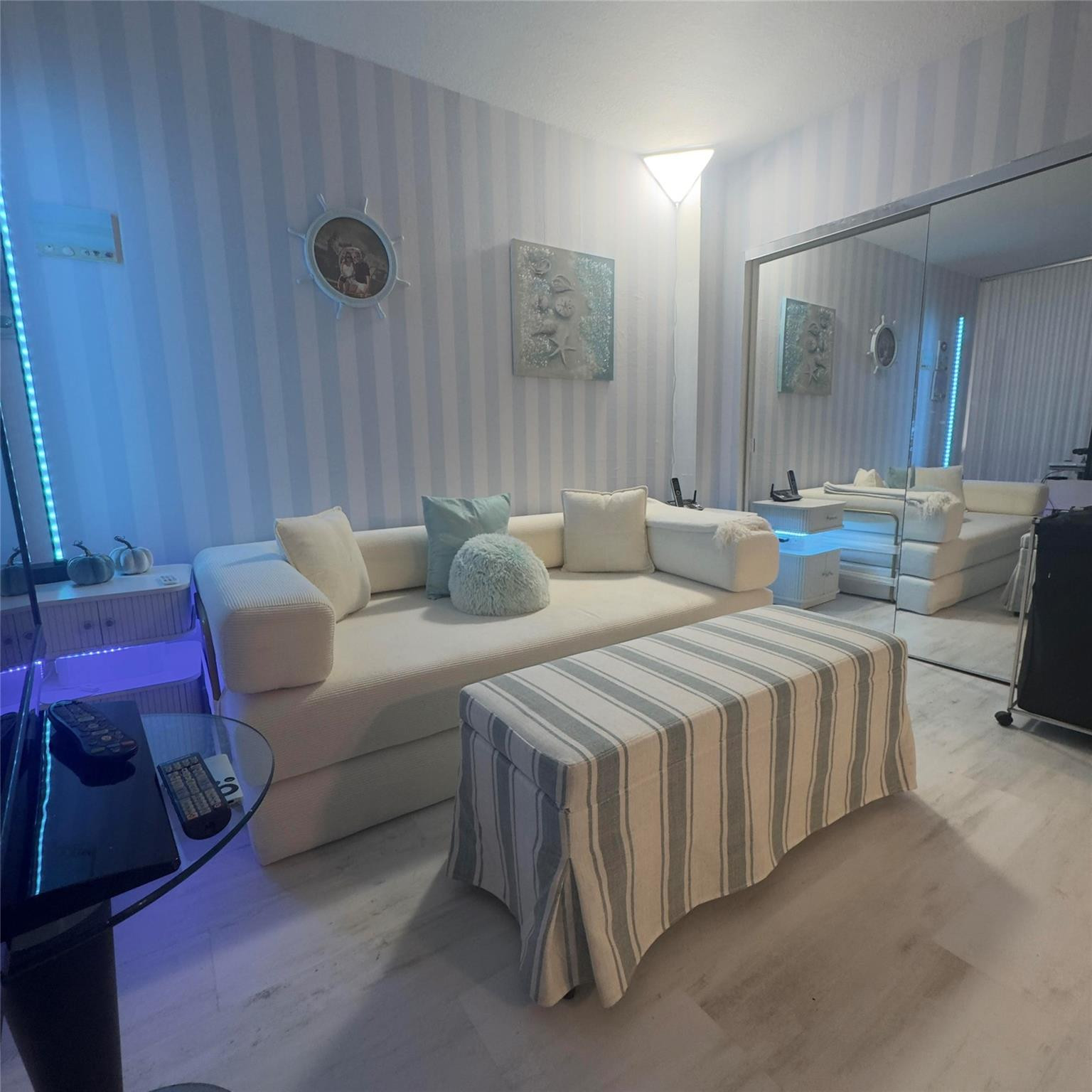 F10478291 Property Photo 32