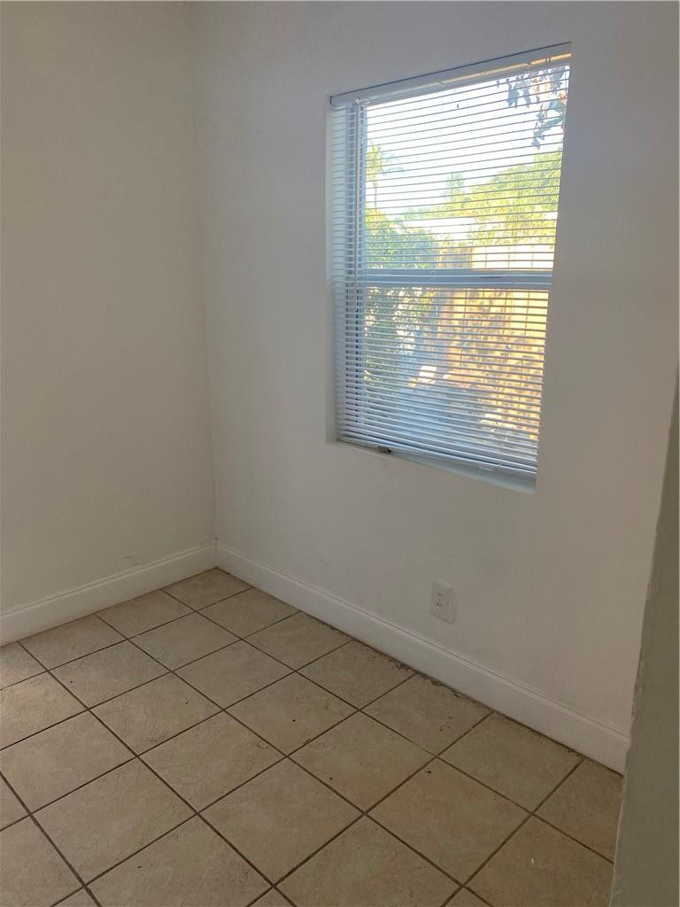 1906 Mckinley Street Property Photo 8