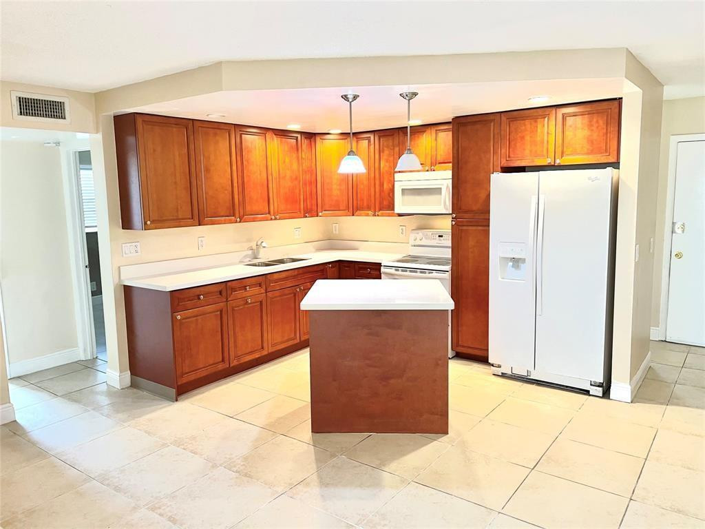 4425 Treehouse Lane A