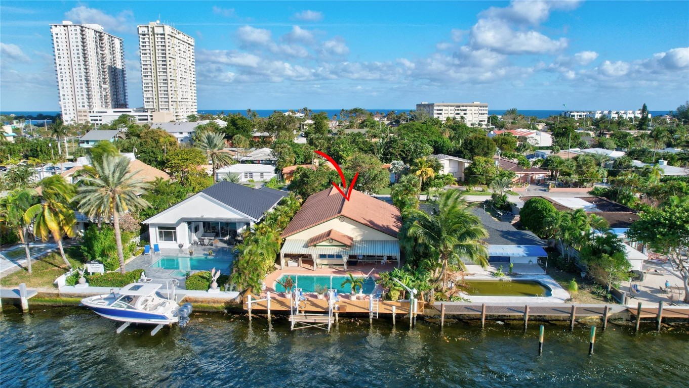 305 S Riverside Drive Property Photo 65