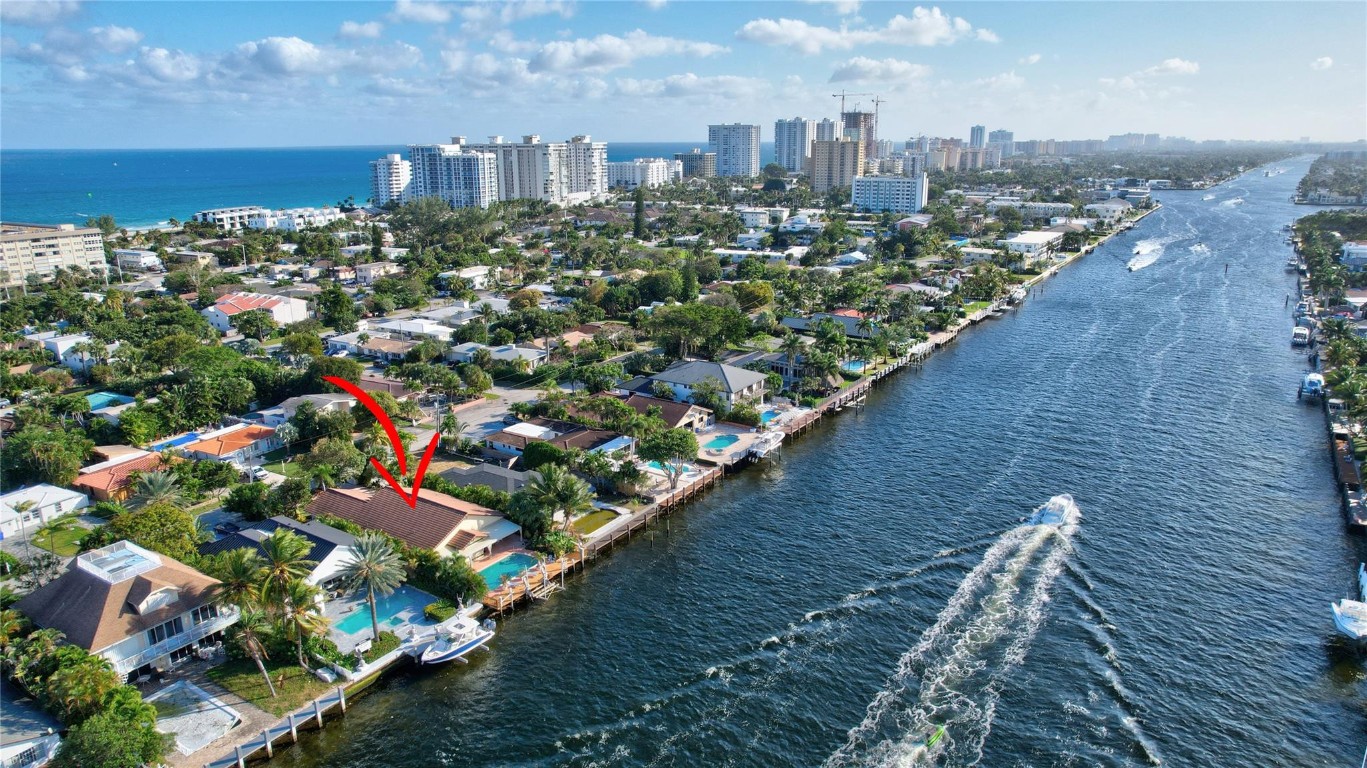 305 S Riverside Drive Property Photo 66
