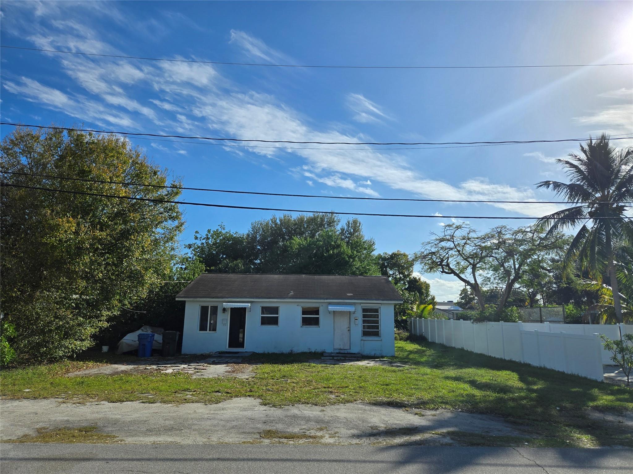 1262 Ne 34th Ct Property Photo 1