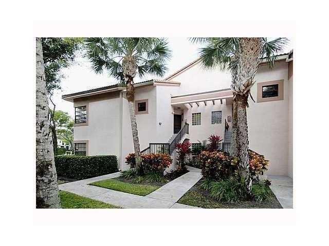 10661 Nw 14th St 233 Property Photo 2