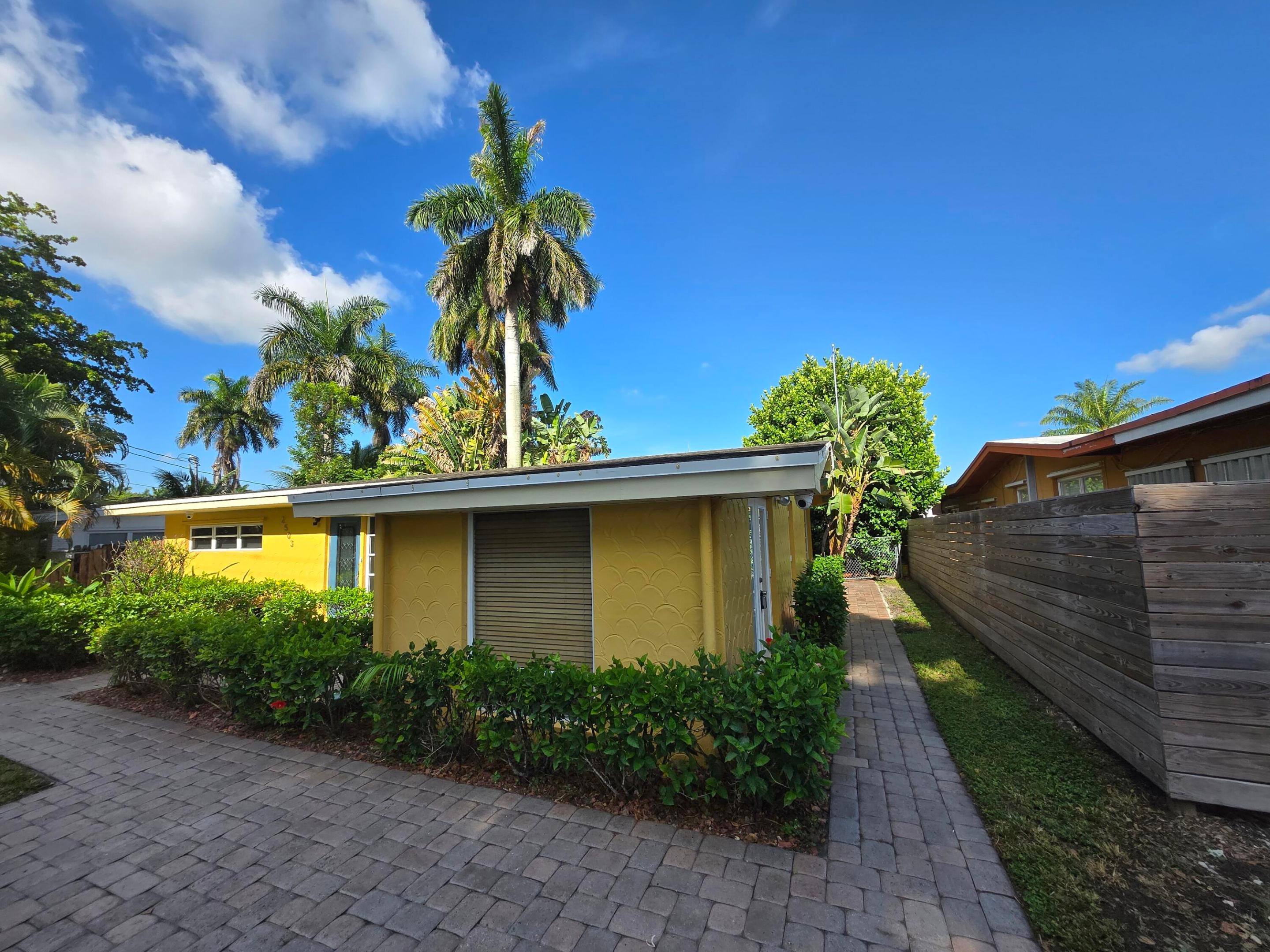2503 Andros Lane Property Photo 8